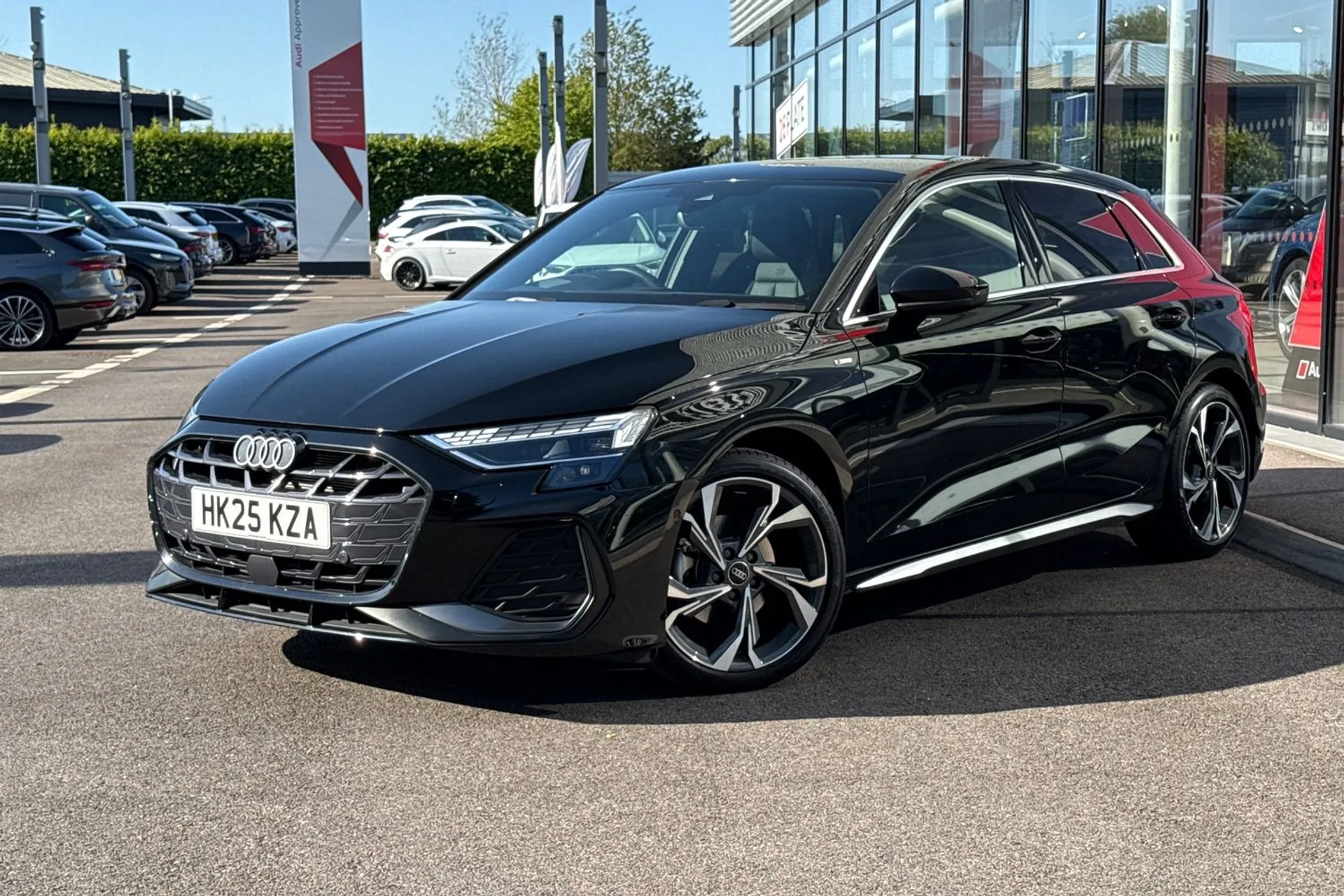 Audi A3 thumbnail image number 7