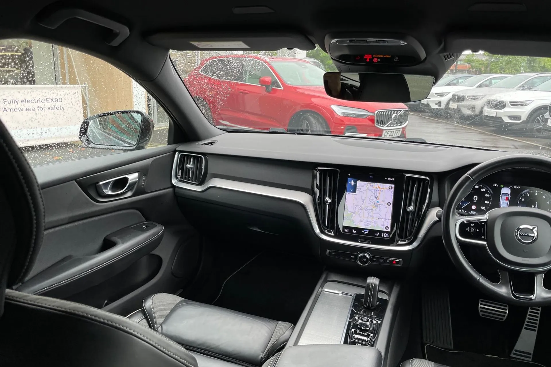 Volvo V60 thumbnail image number 31