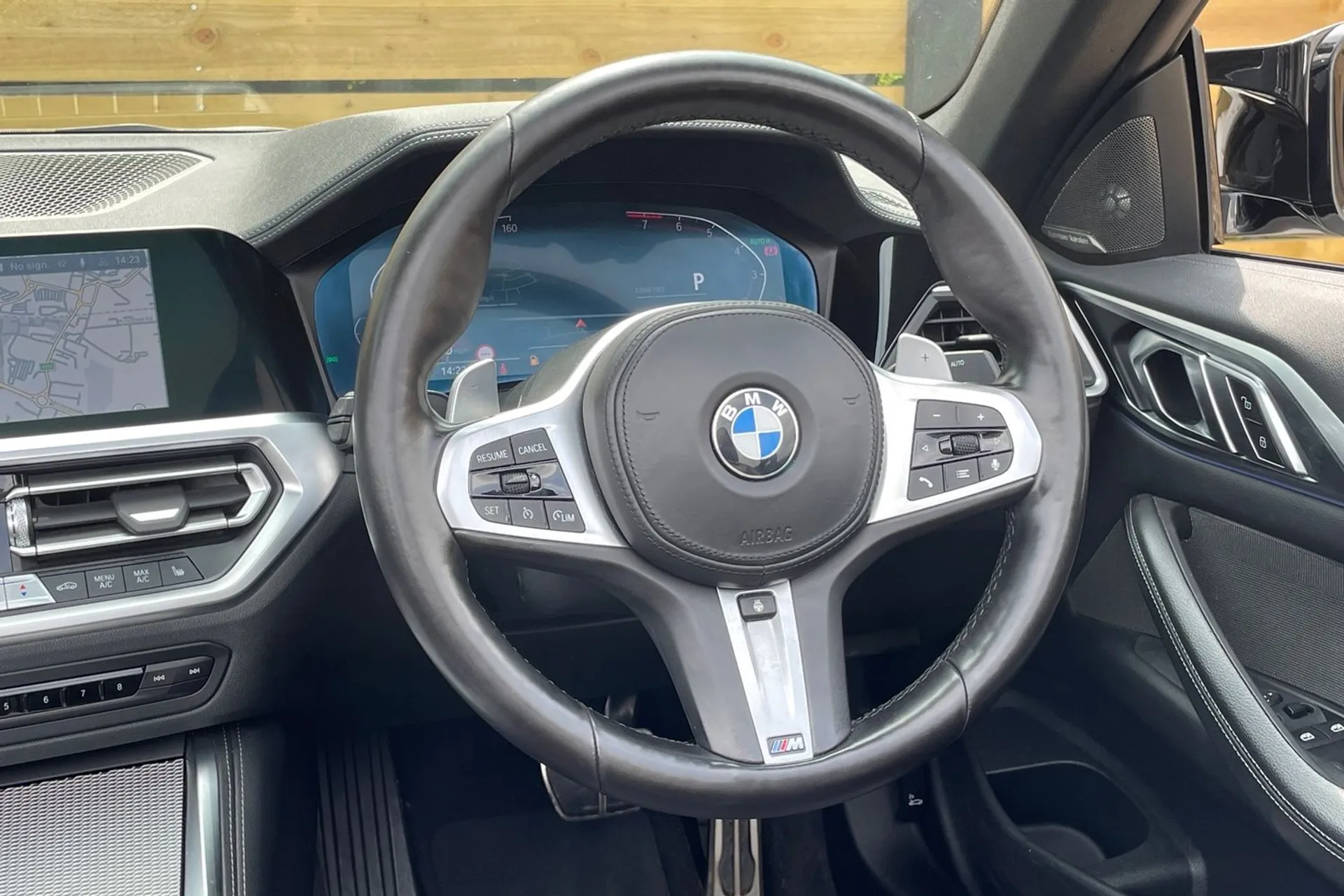 BMW 4 SERIES thumbnail image number 36