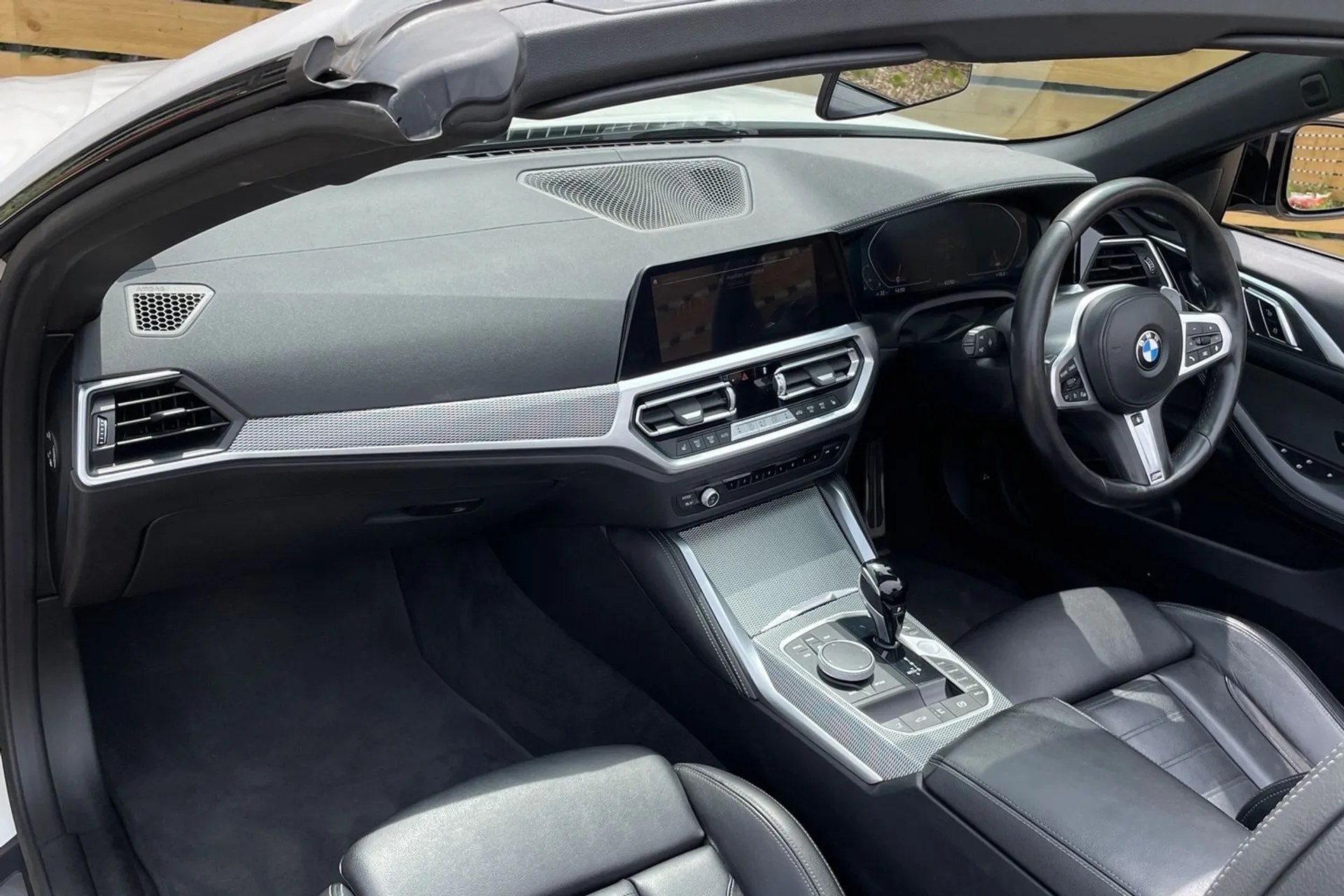 BMW 4 SERIES thumbnail image number 29