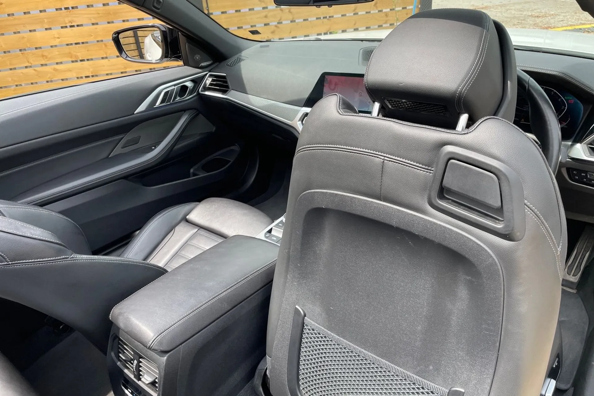 BMW 4 SERIES thumbnail image number 25