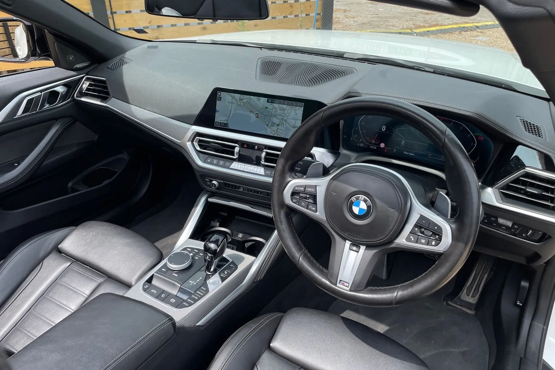 BMW 4 SERIES thumbnail image number 28