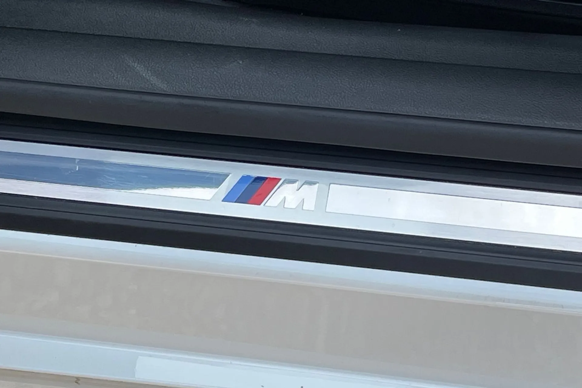 BMW 4 SERIES thumbnail image number 50