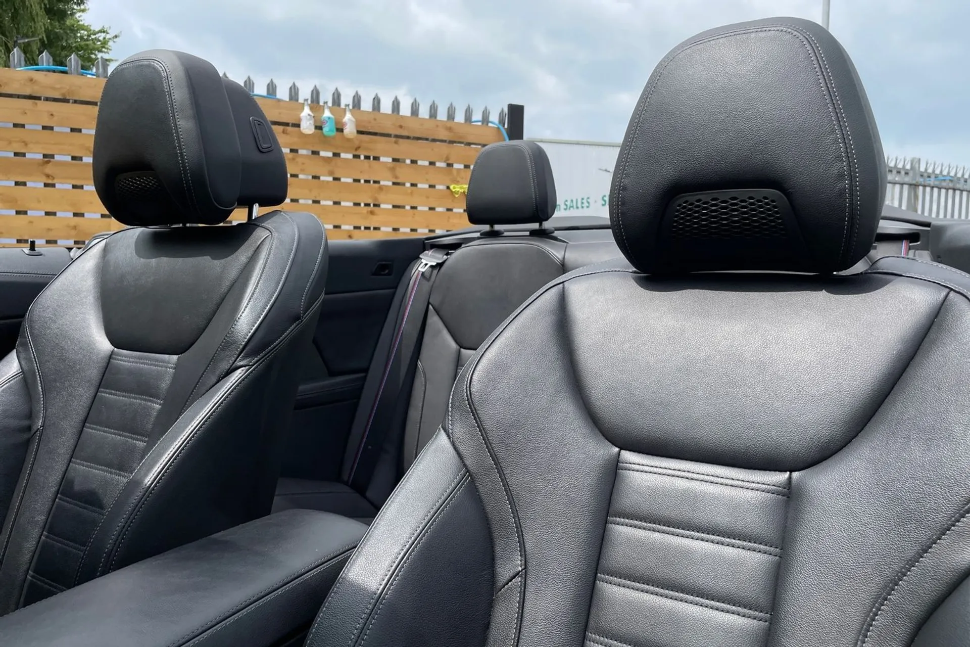 BMW 4 SERIES thumbnail image number 31