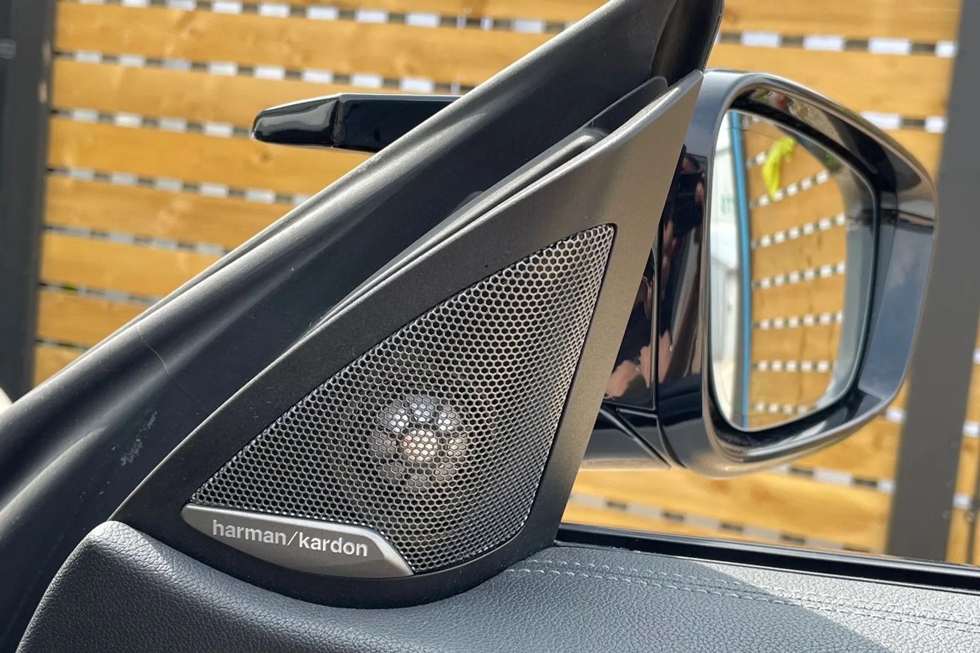 BMW 4 SERIES thumbnail image number 47