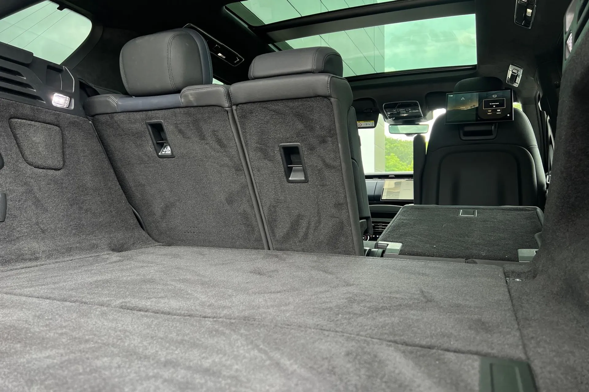 LAND ROVER RANGE ROVER SPORT thumbnail image number 37