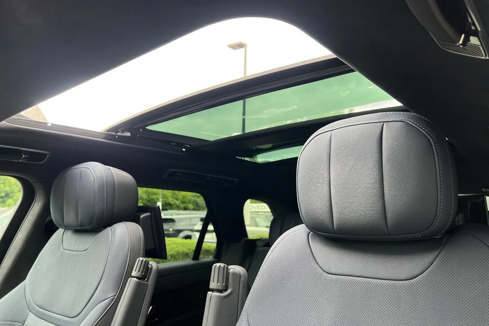 LAND ROVER RANGE ROVER SPORT thumbnail image number 53