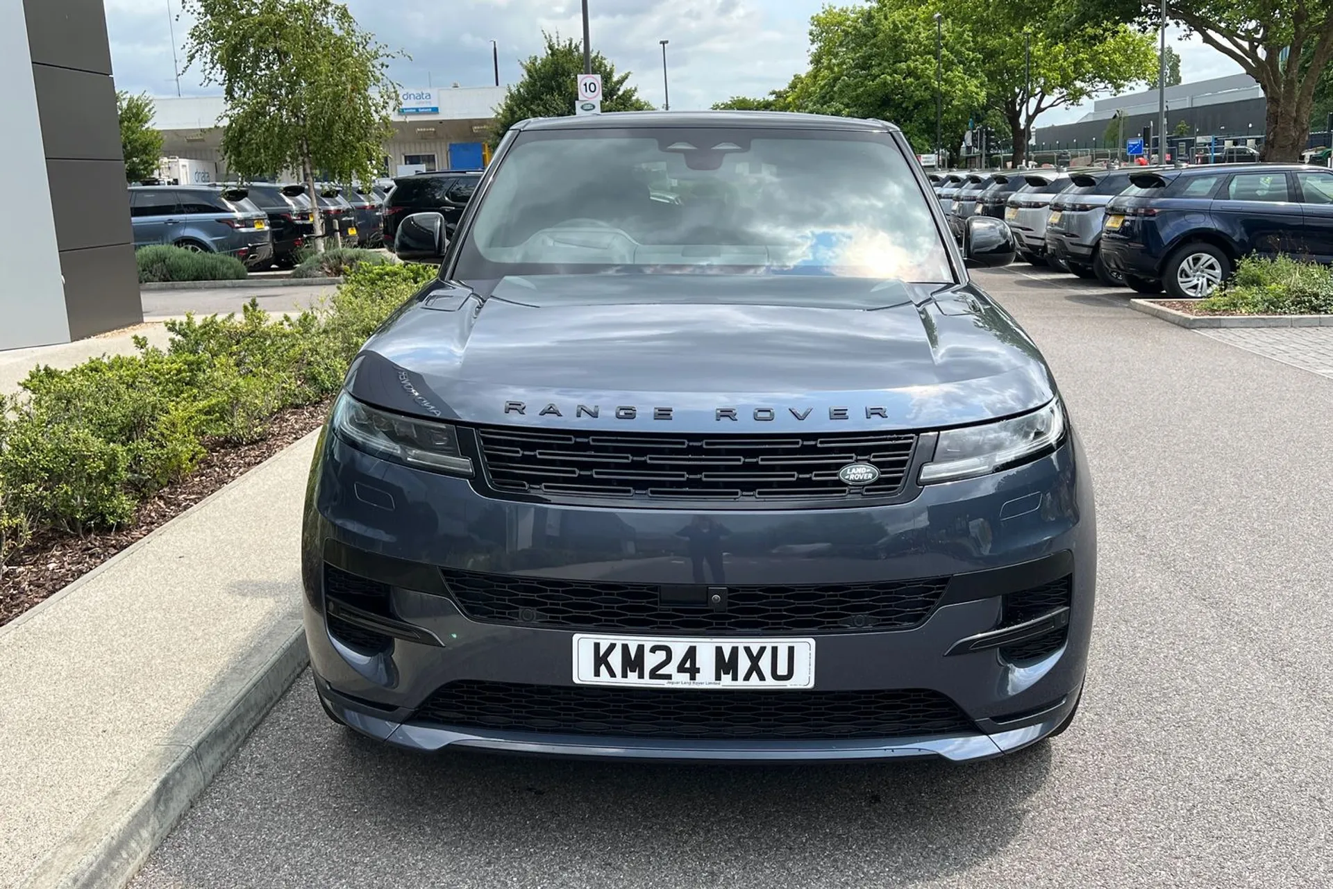 LAND ROVER RANGE ROVER SPORT thumbnail image number 21