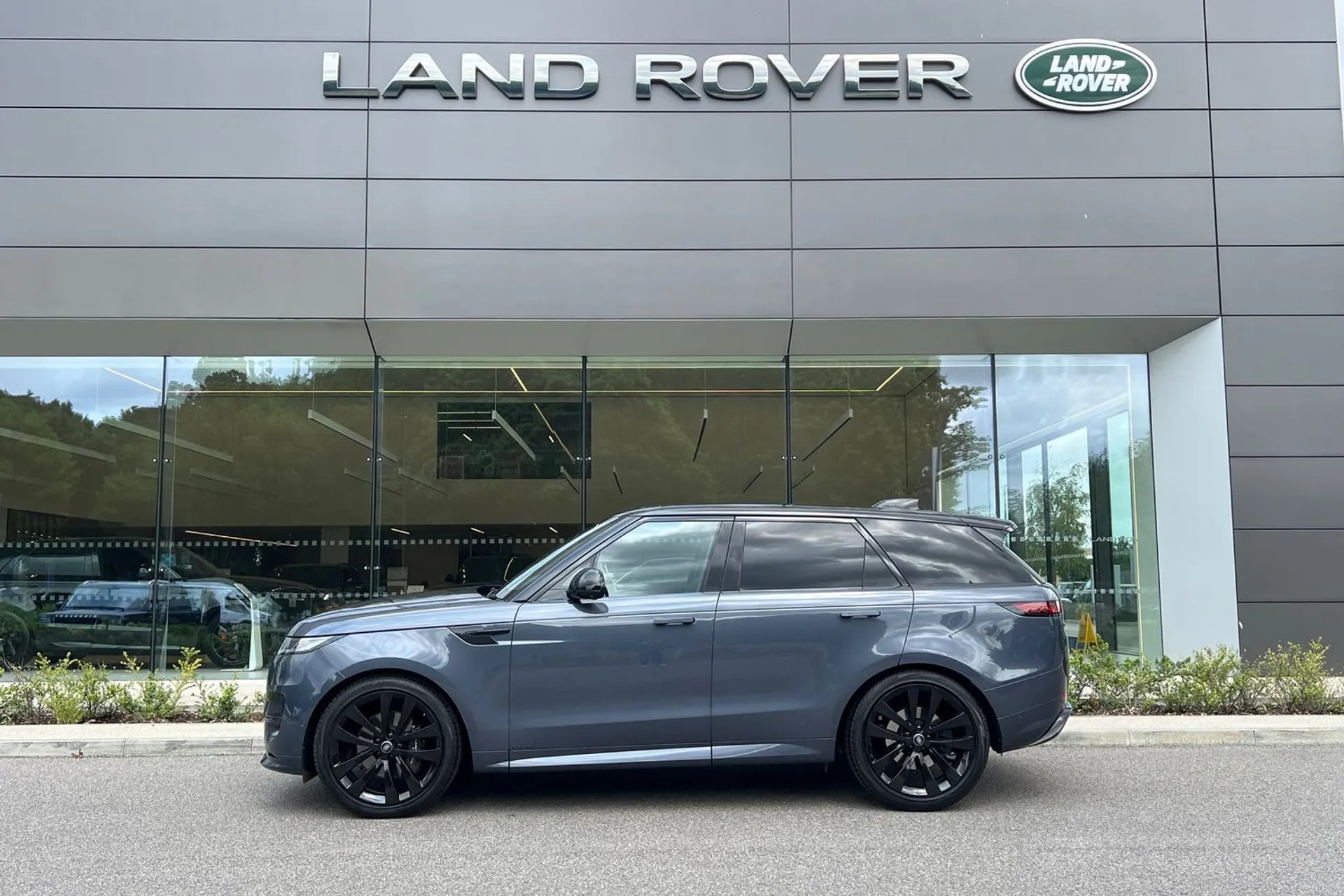 LAND ROVER RANGE ROVER SPORT thumbnail image number 8