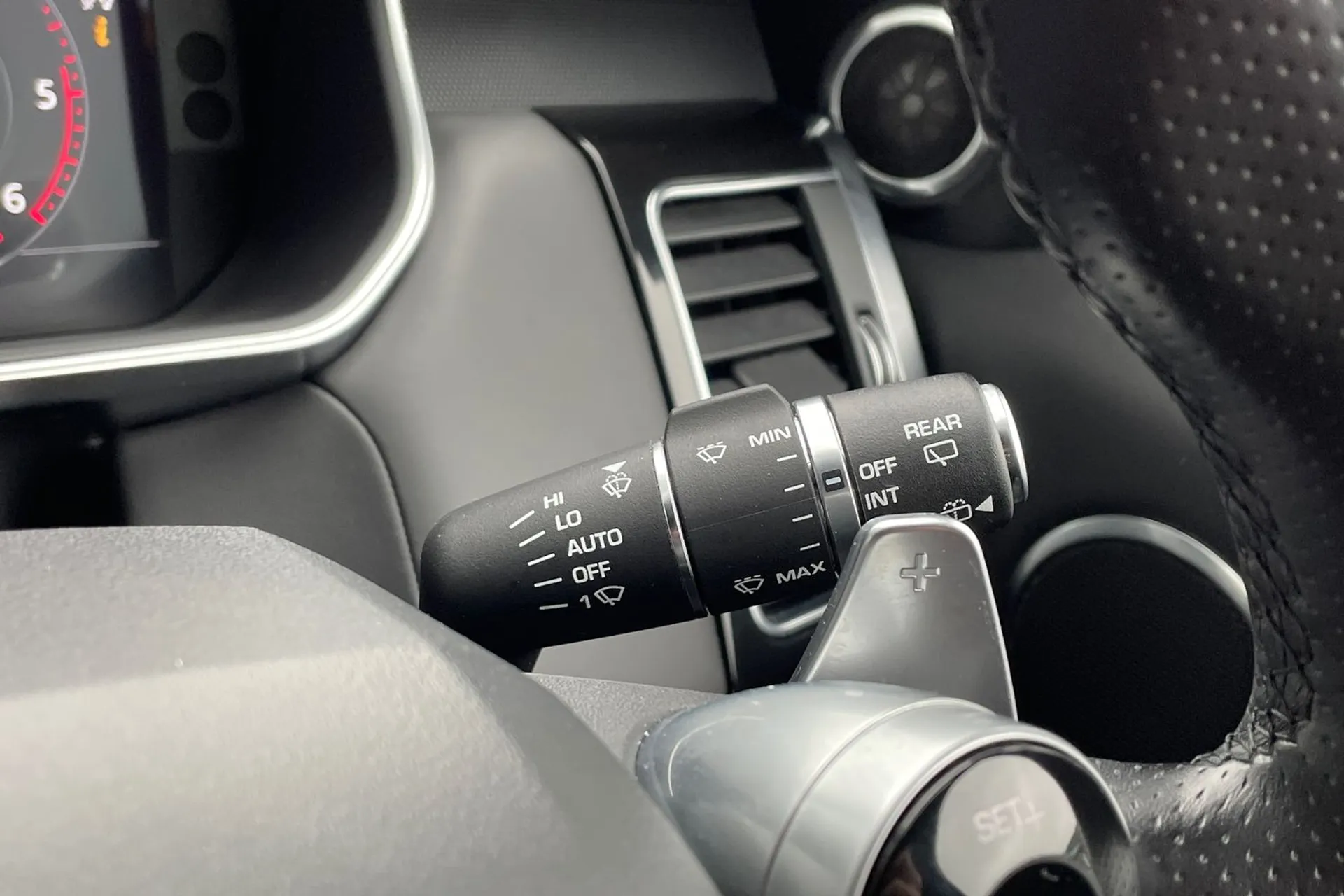 LAND ROVER RANGE ROVER SPORT thumbnail image number 63