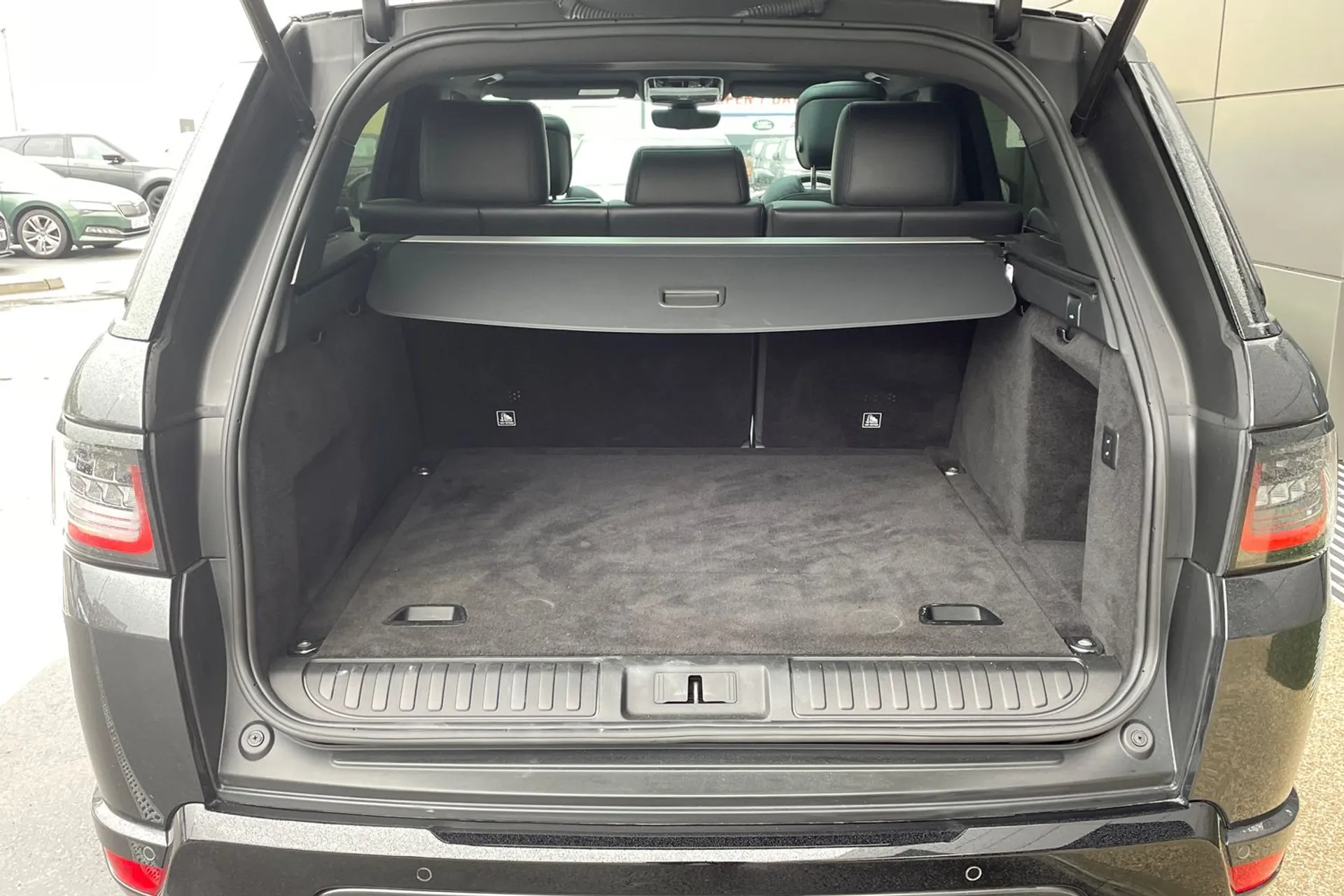 LAND ROVER RANGE ROVER SPORT thumbnail image number 29