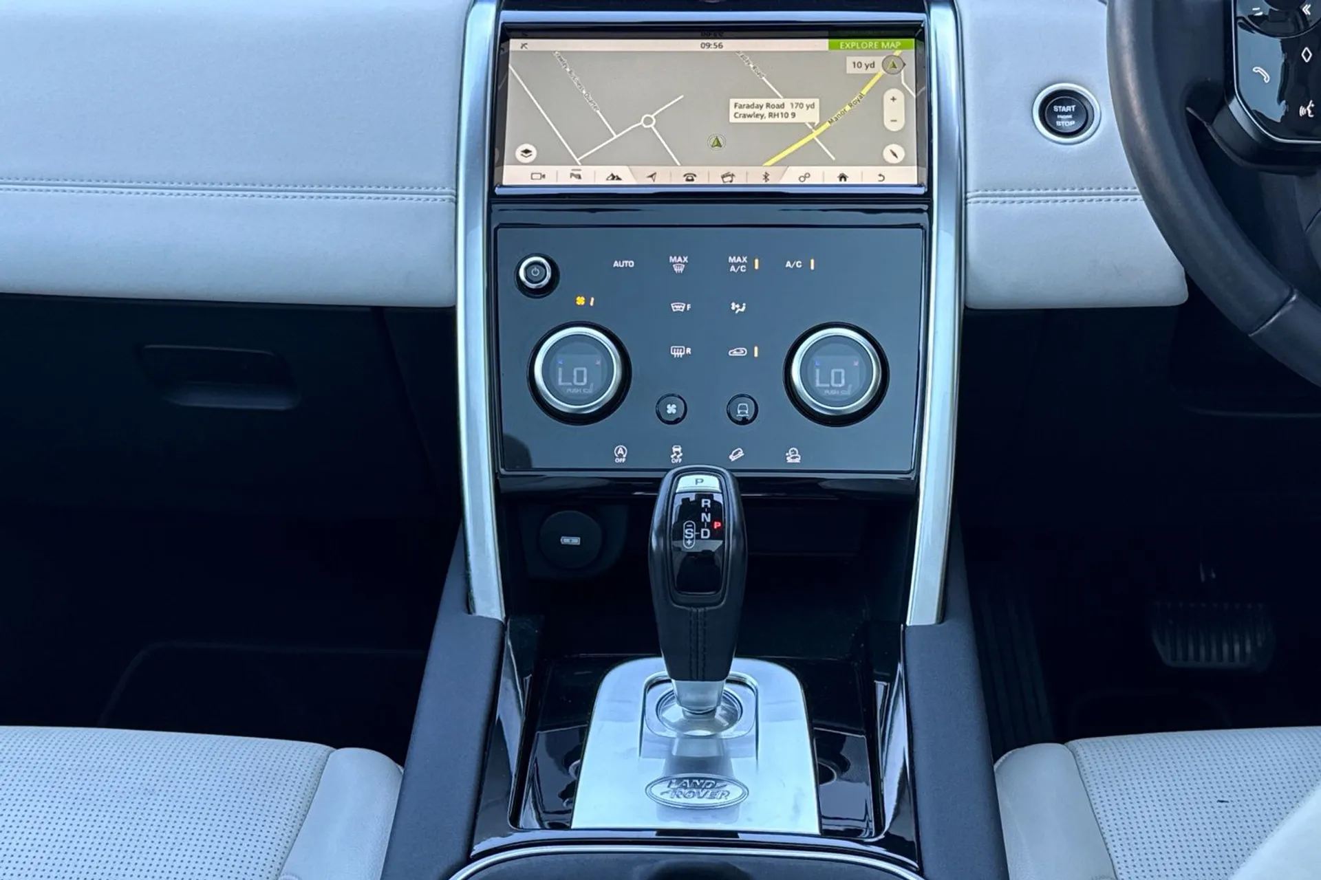 LAND ROVER DISCOVERY SPORT thumbnail image number 26