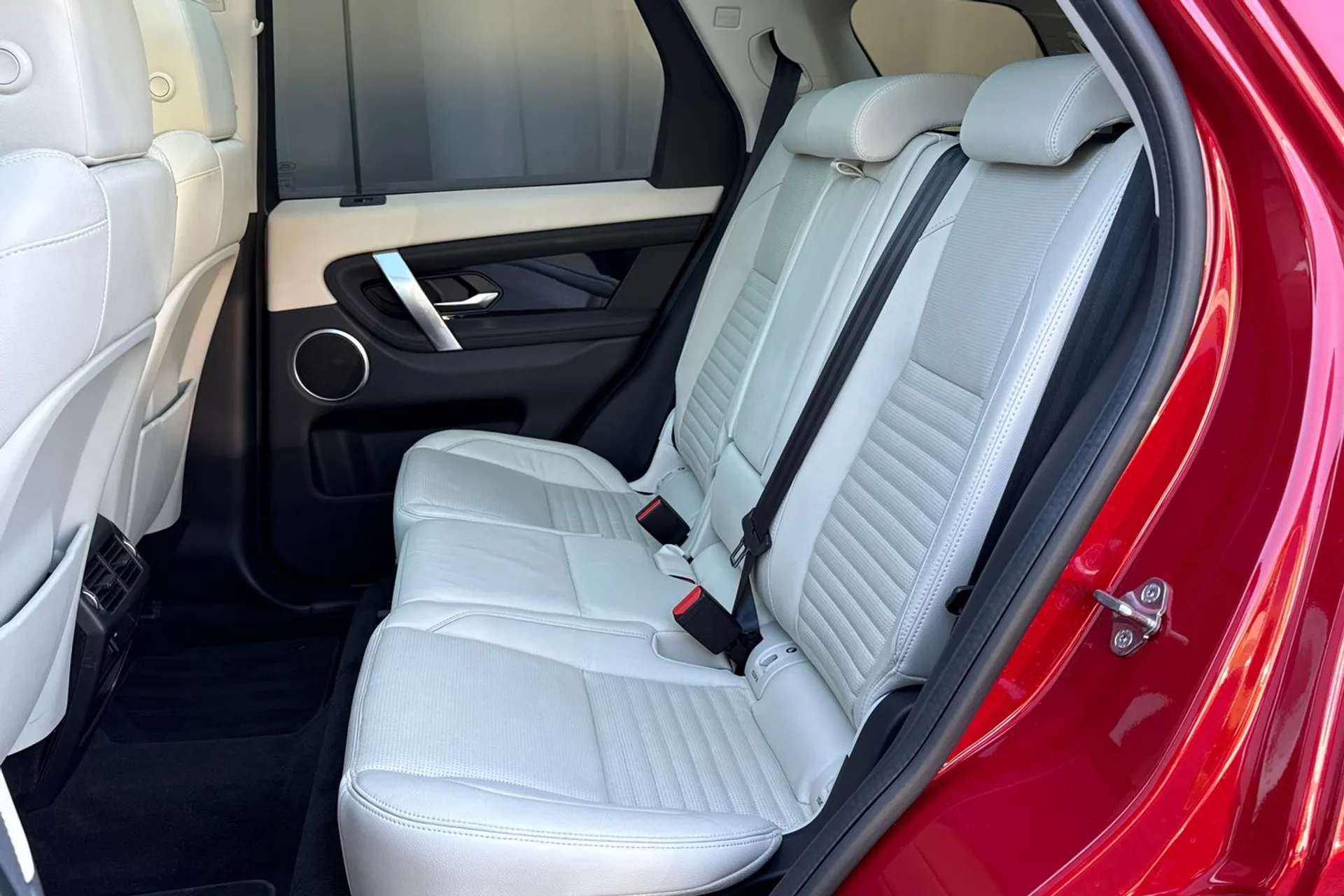LAND ROVER DISCOVERY SPORT thumbnail image number 47