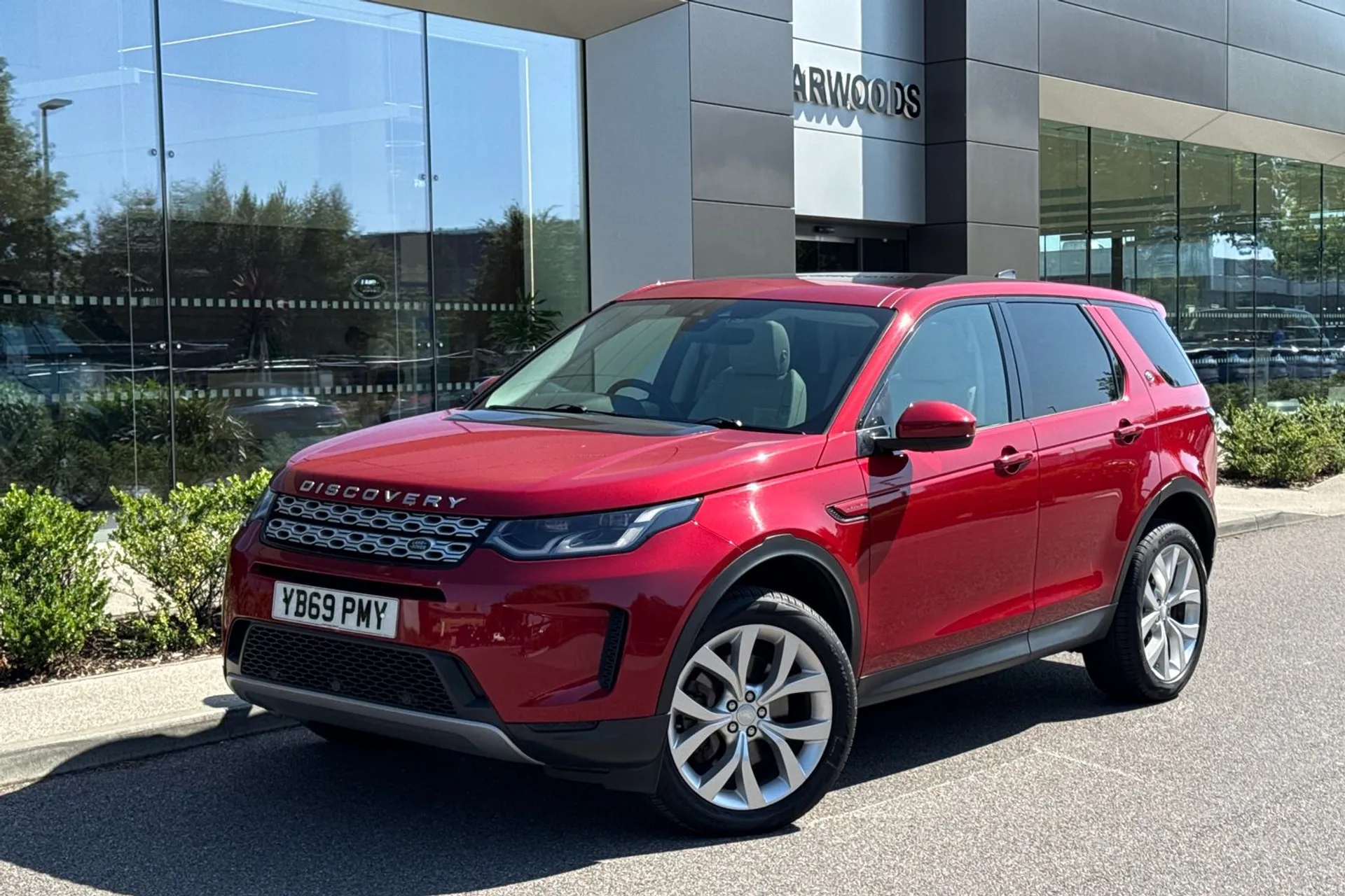 LAND ROVER DISCOVERY SPORT thumbnail image number 15
