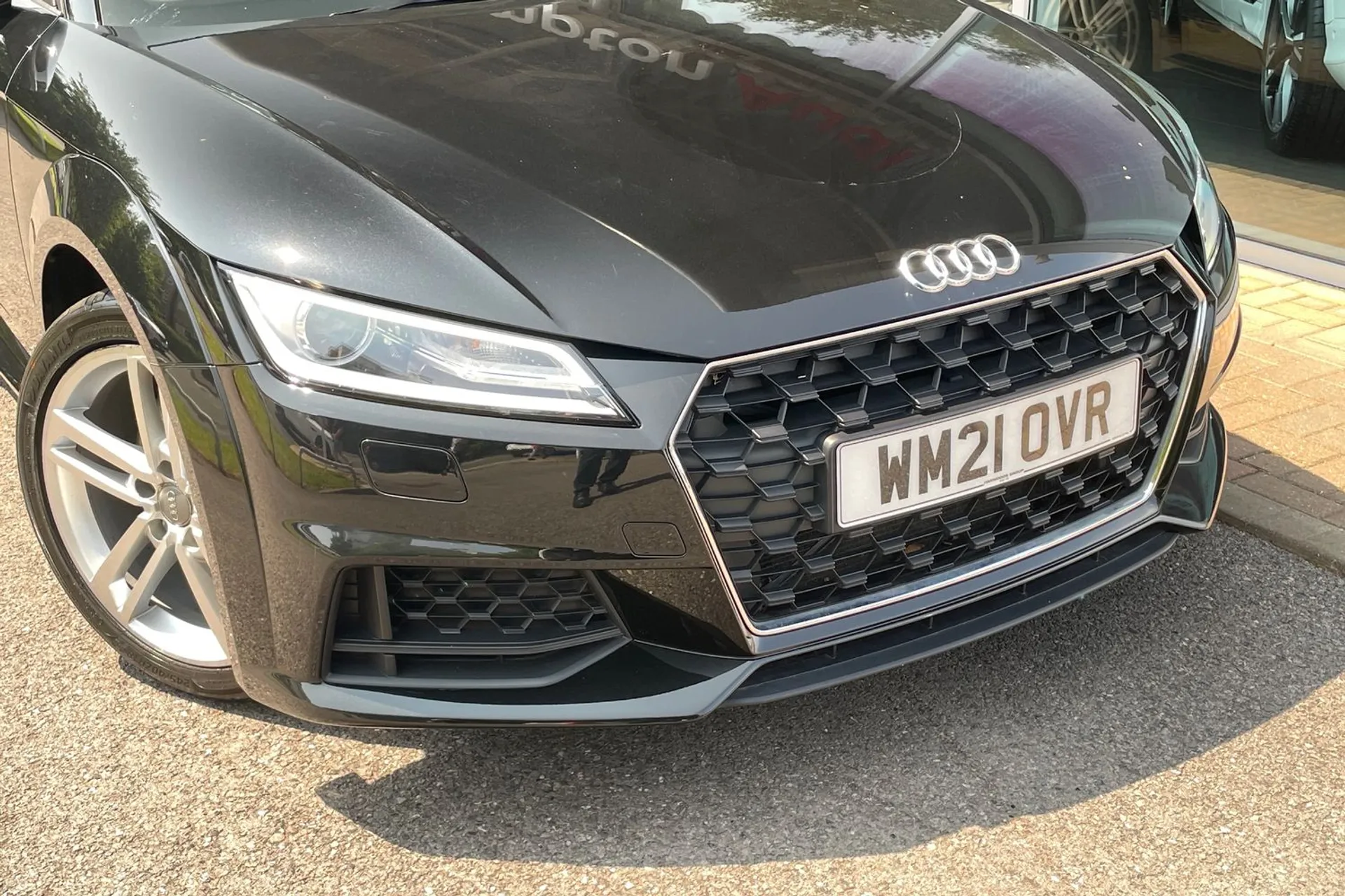 Audi TT thumbnail image number 14