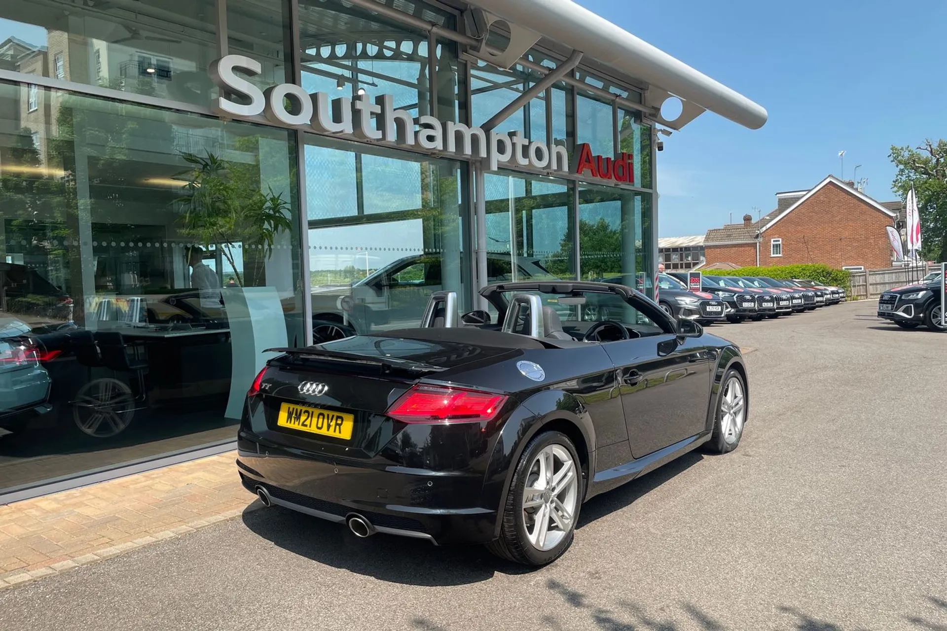 Audi TT thumbnail image number 5