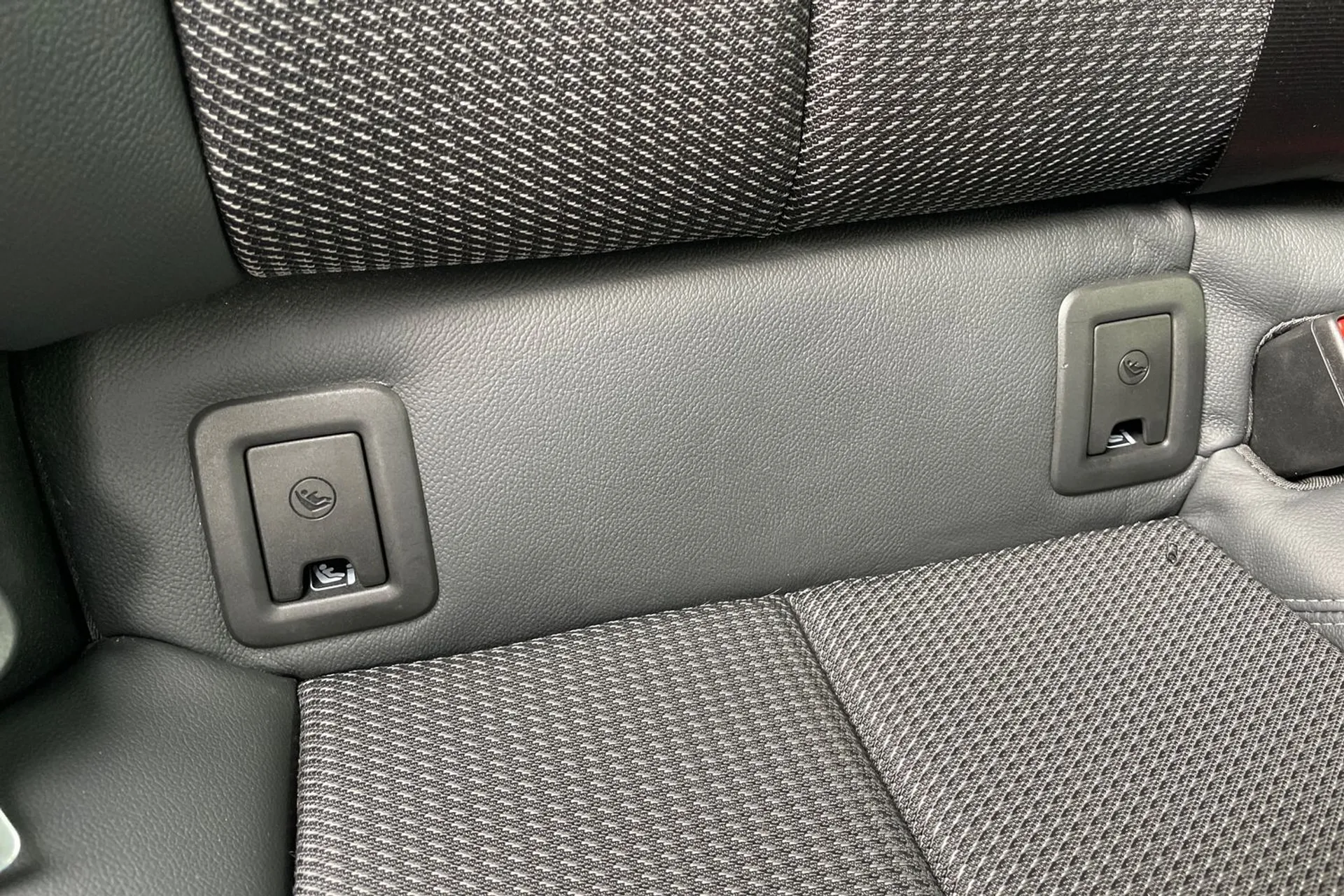 Audi Q2 thumbnail image number 23