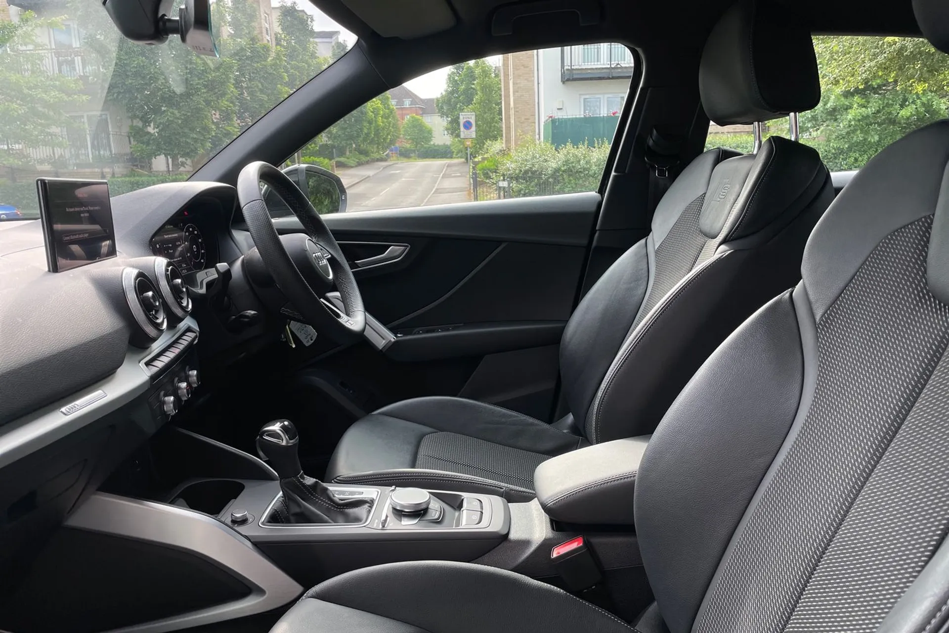 Audi Q2 thumbnail image number 27