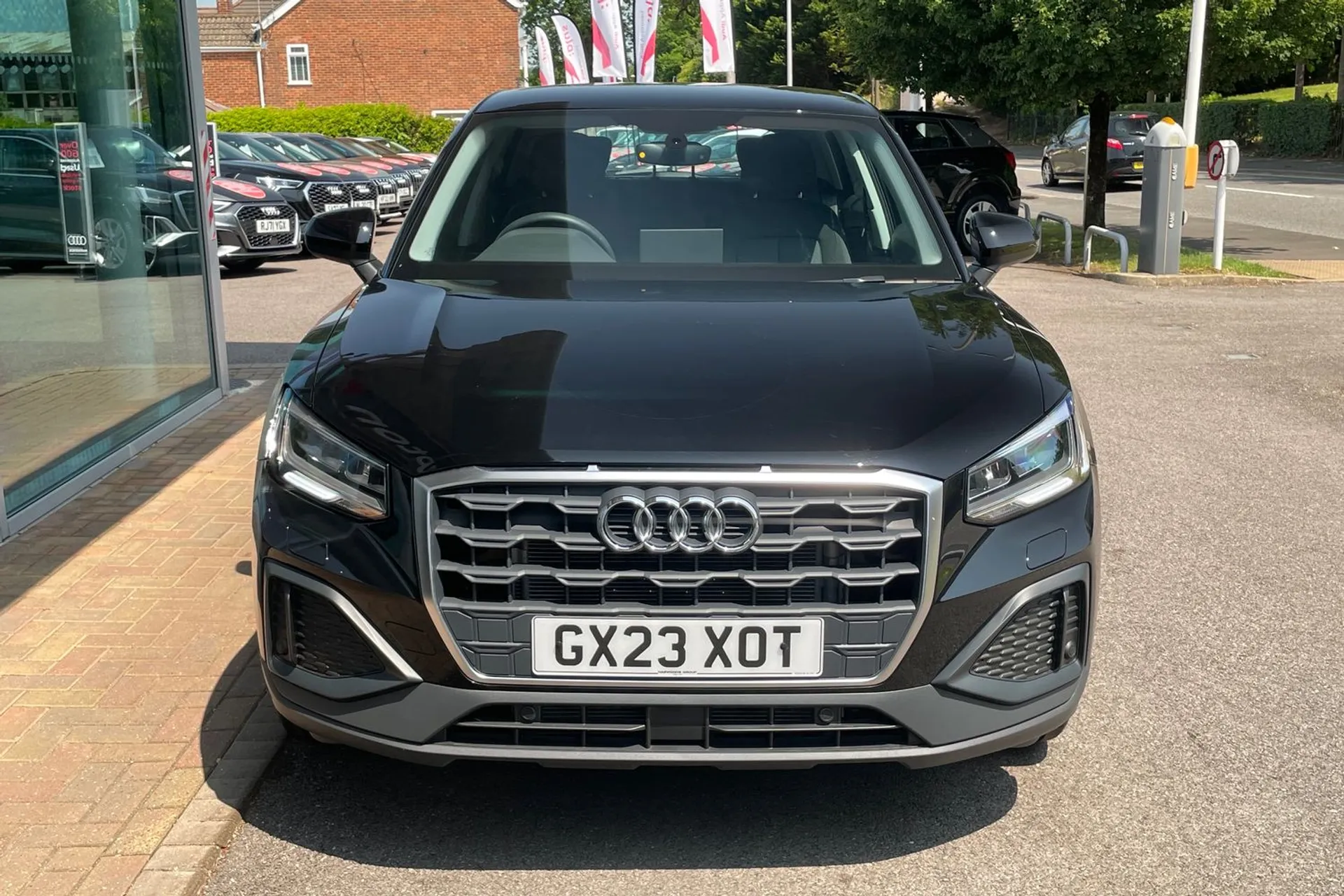 Audi Q2 thumbnail image number 10