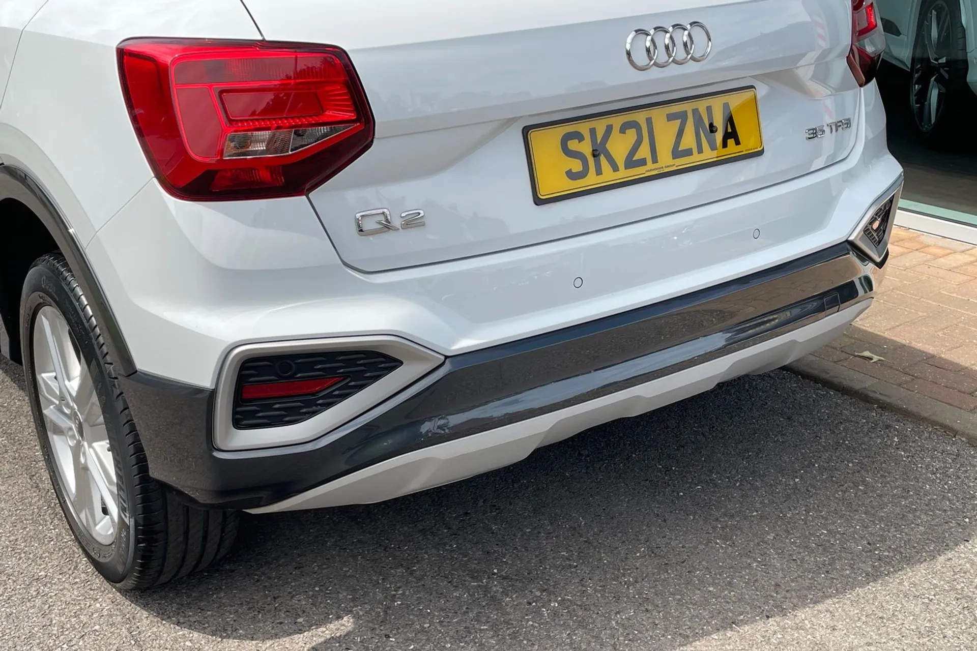 Audi Q2 thumbnail image number 16