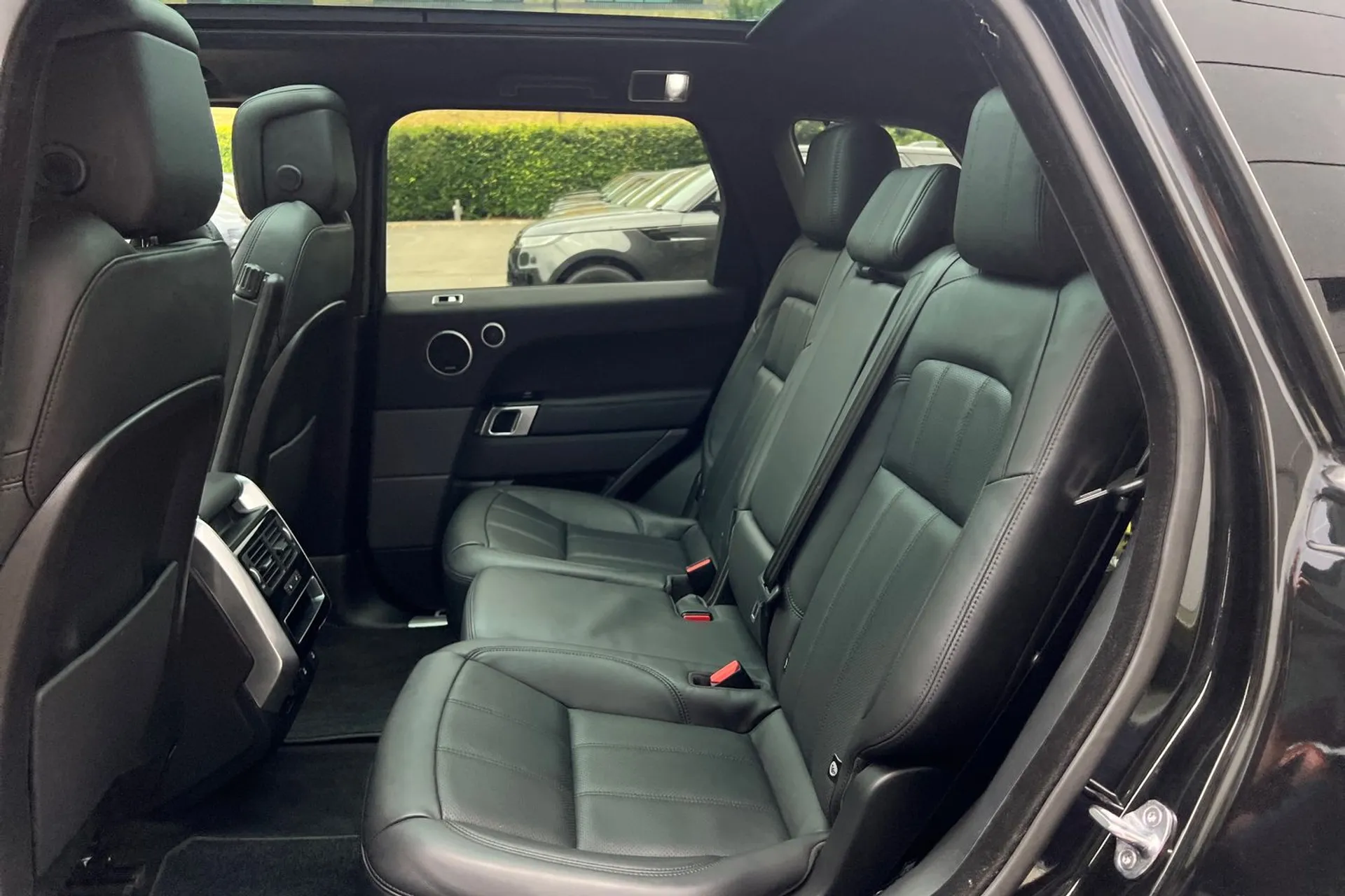 LAND ROVER RANGE ROVER SPORT thumbnail image number 50