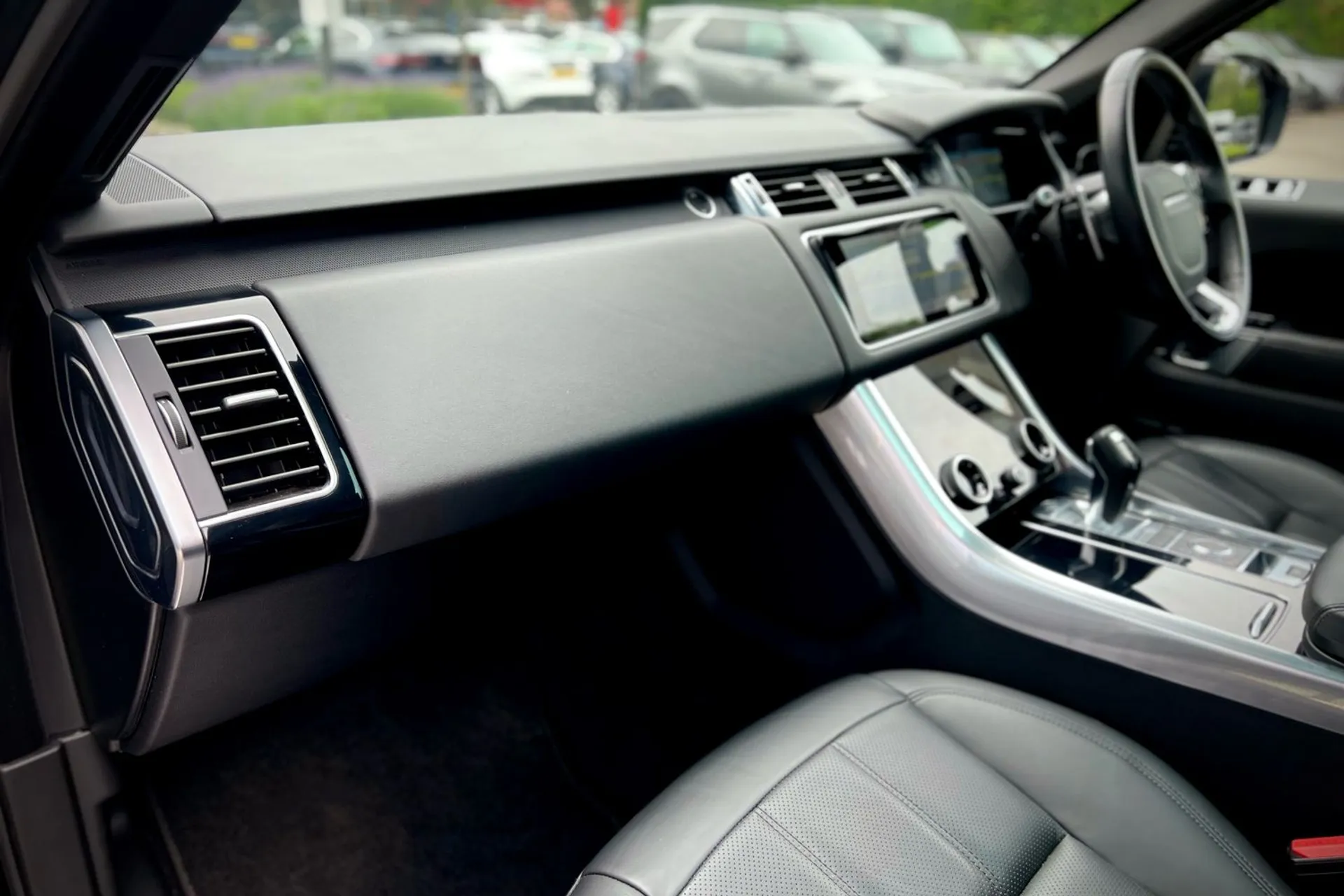 LAND ROVER RANGE ROVER SPORT thumbnail image number 46