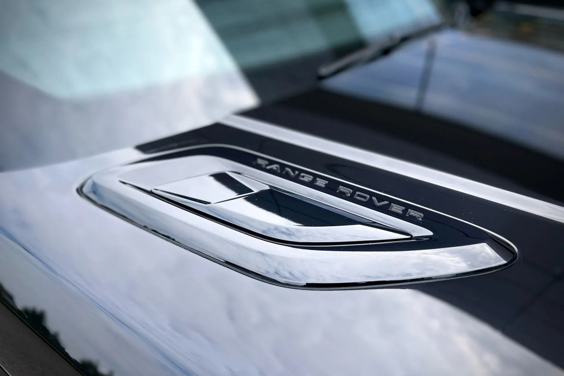 LAND ROVER RANGE ROVER SPORT thumbnail image number 16