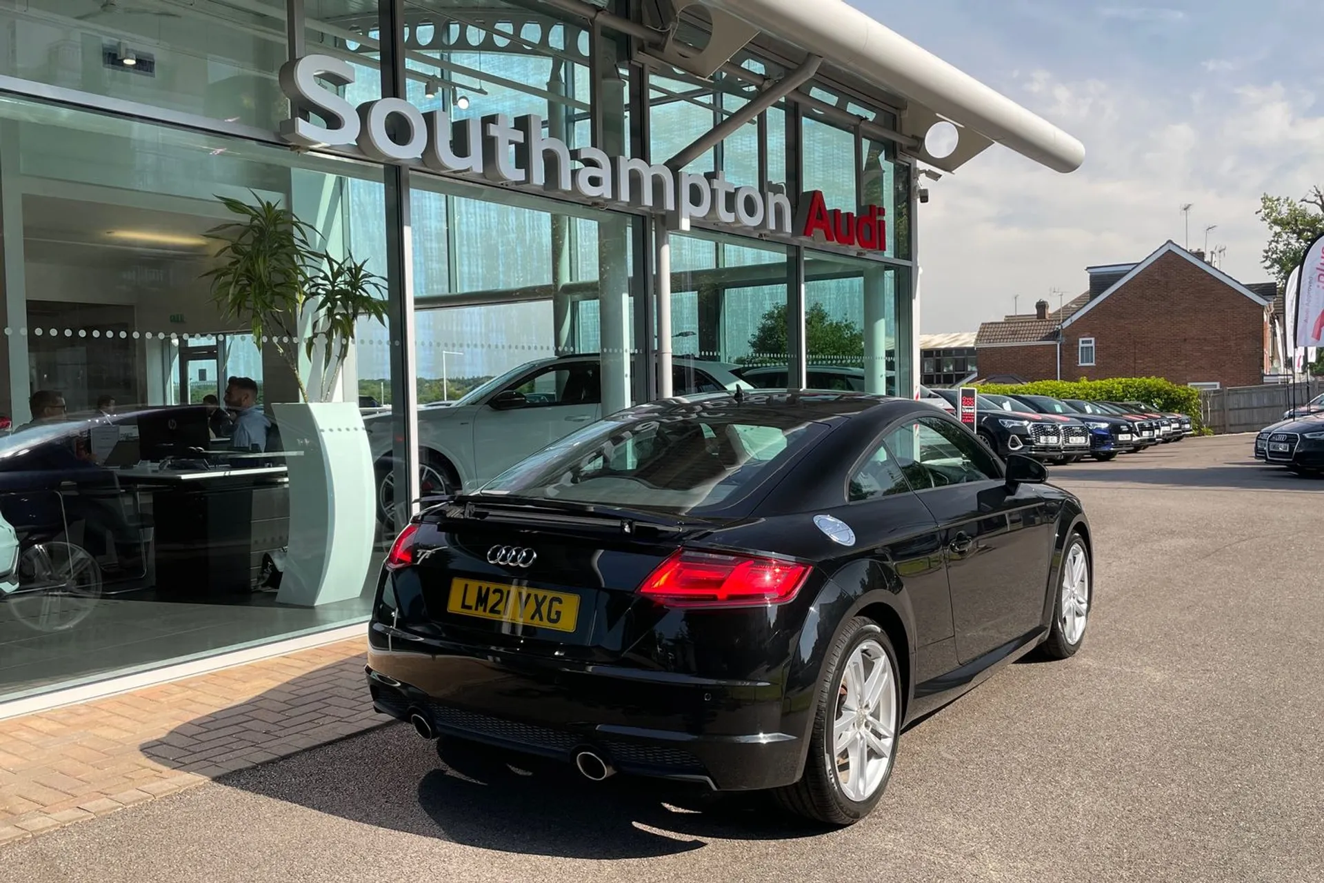Audi TT thumbnail image number 5