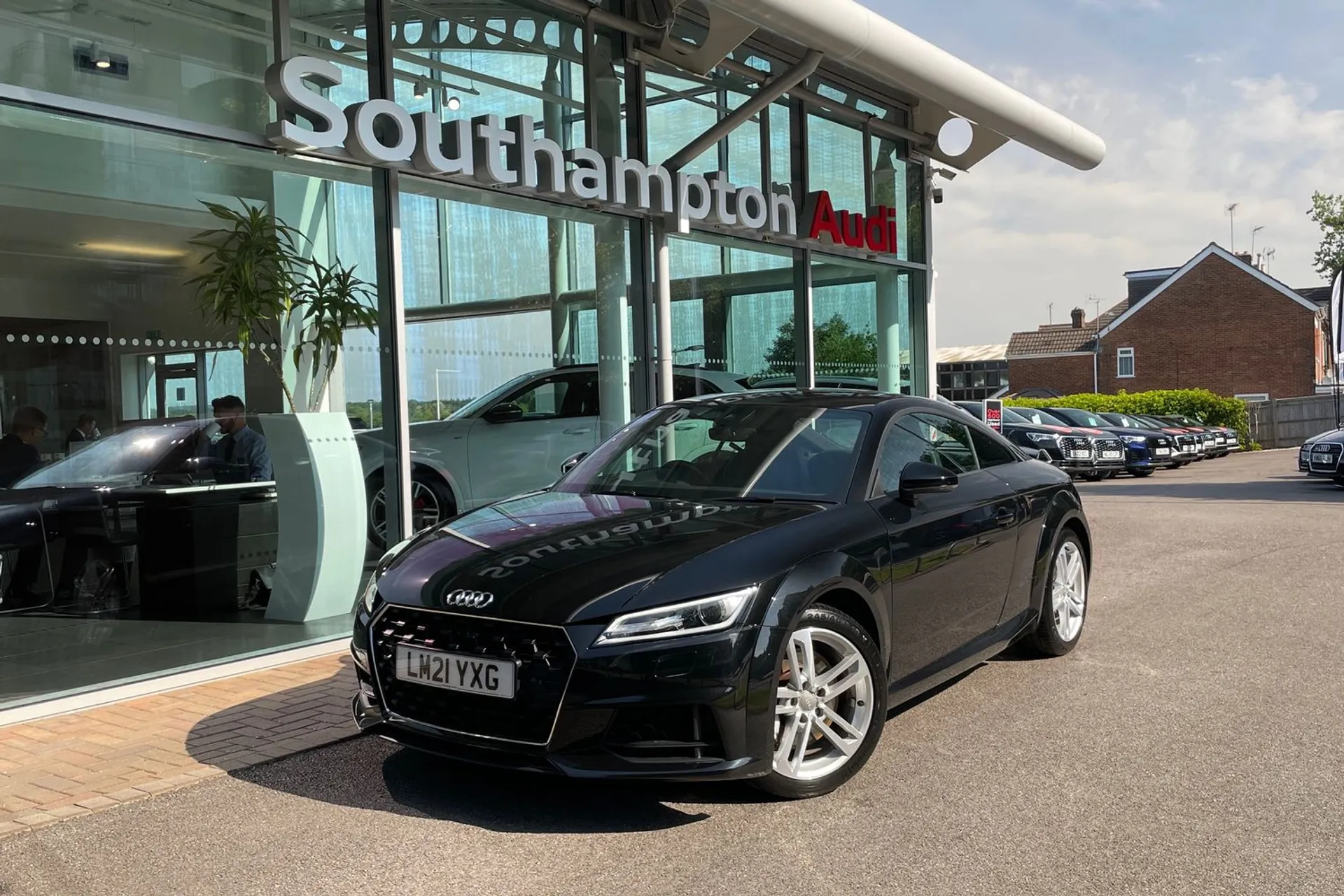 Audi TT thumbnail image number 9