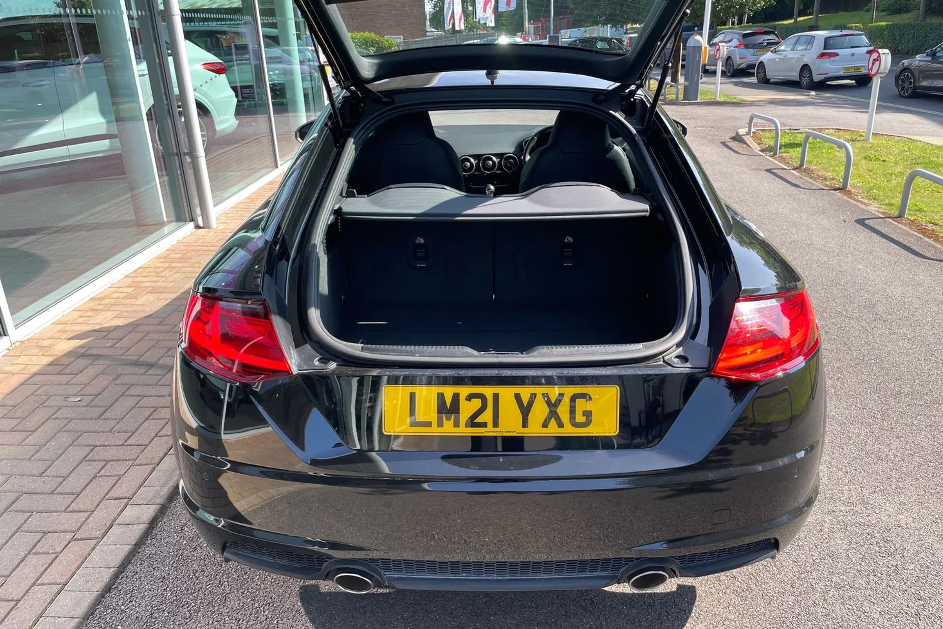 Audi TT thumbnail image number 18
