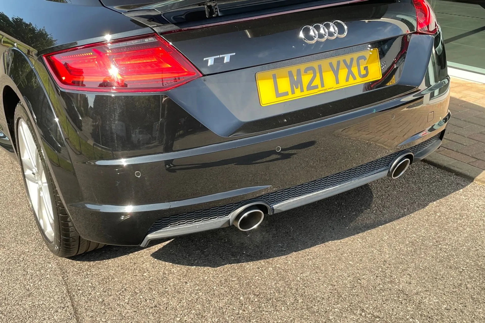 Audi TT thumbnail image number 16