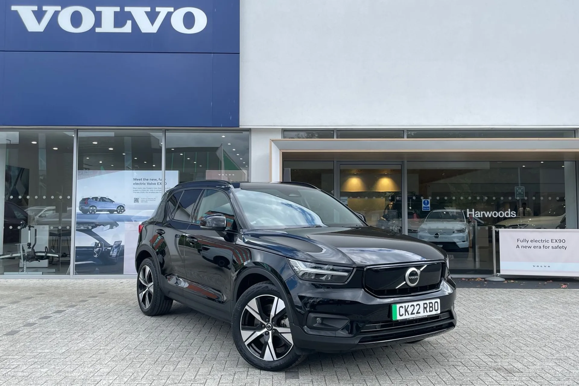 Volvo XC40 focused image