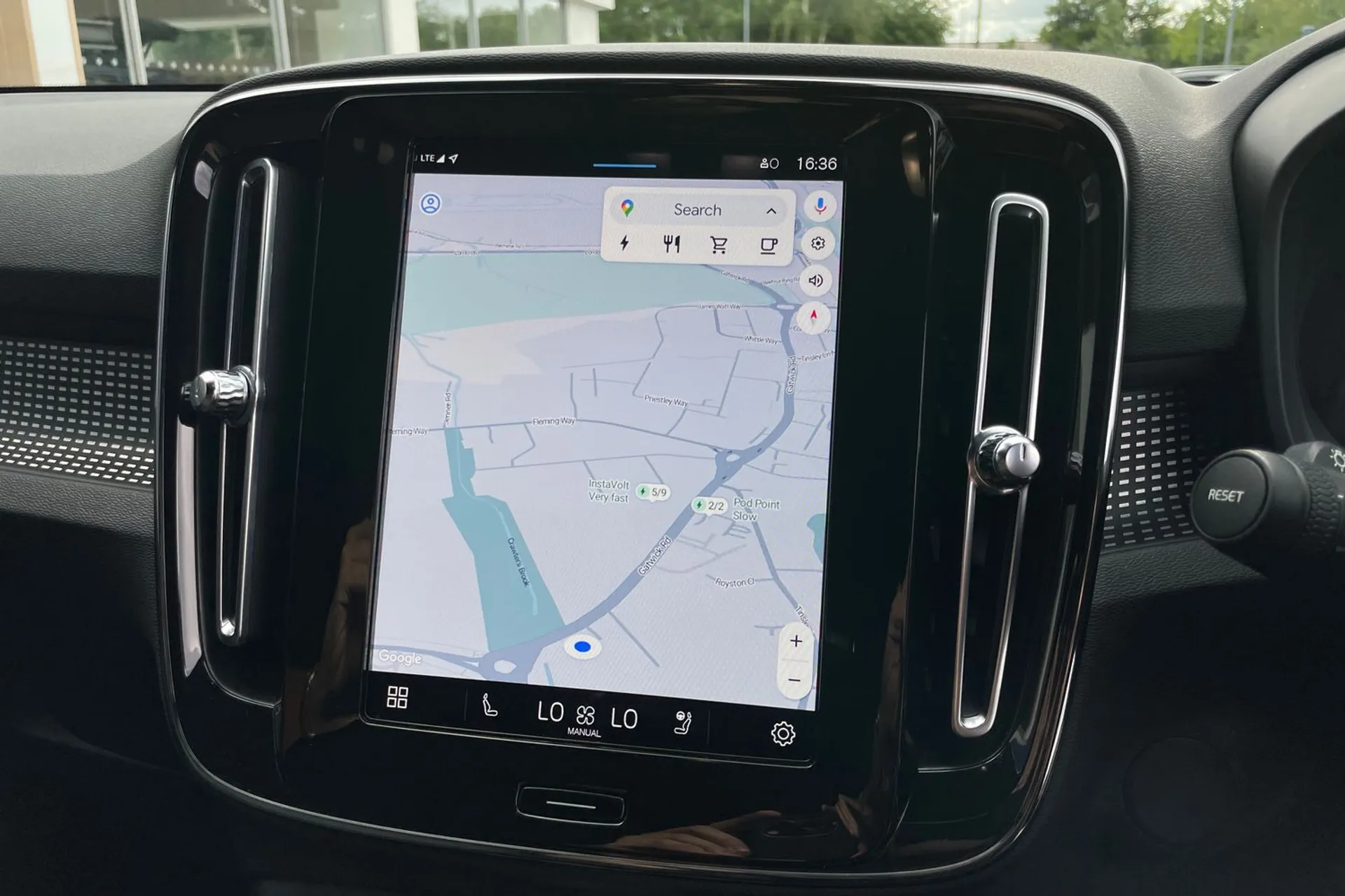 Volvo XC40 thumbnail image number 37