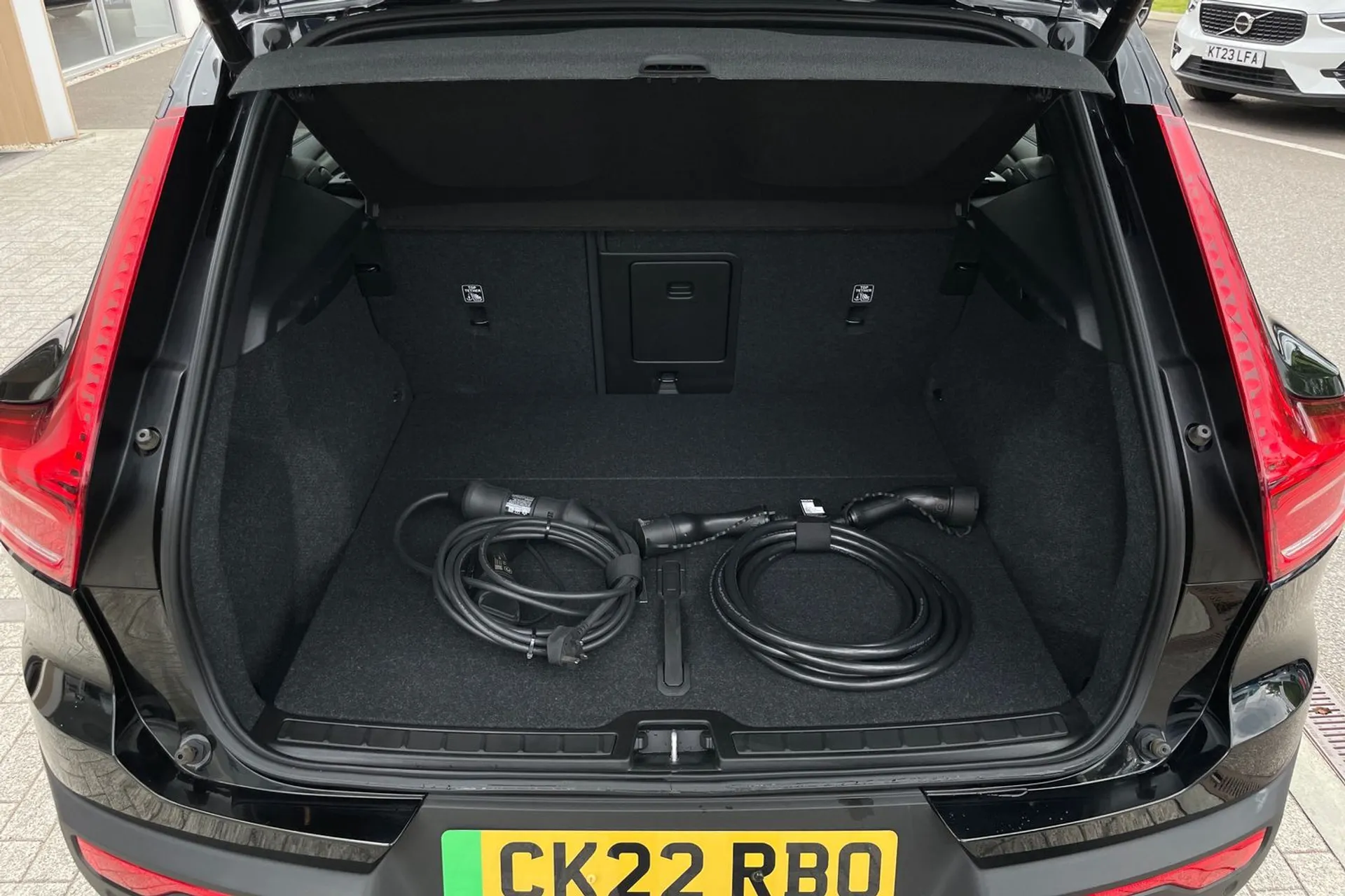 Volvo XC40 thumbnail image number 19