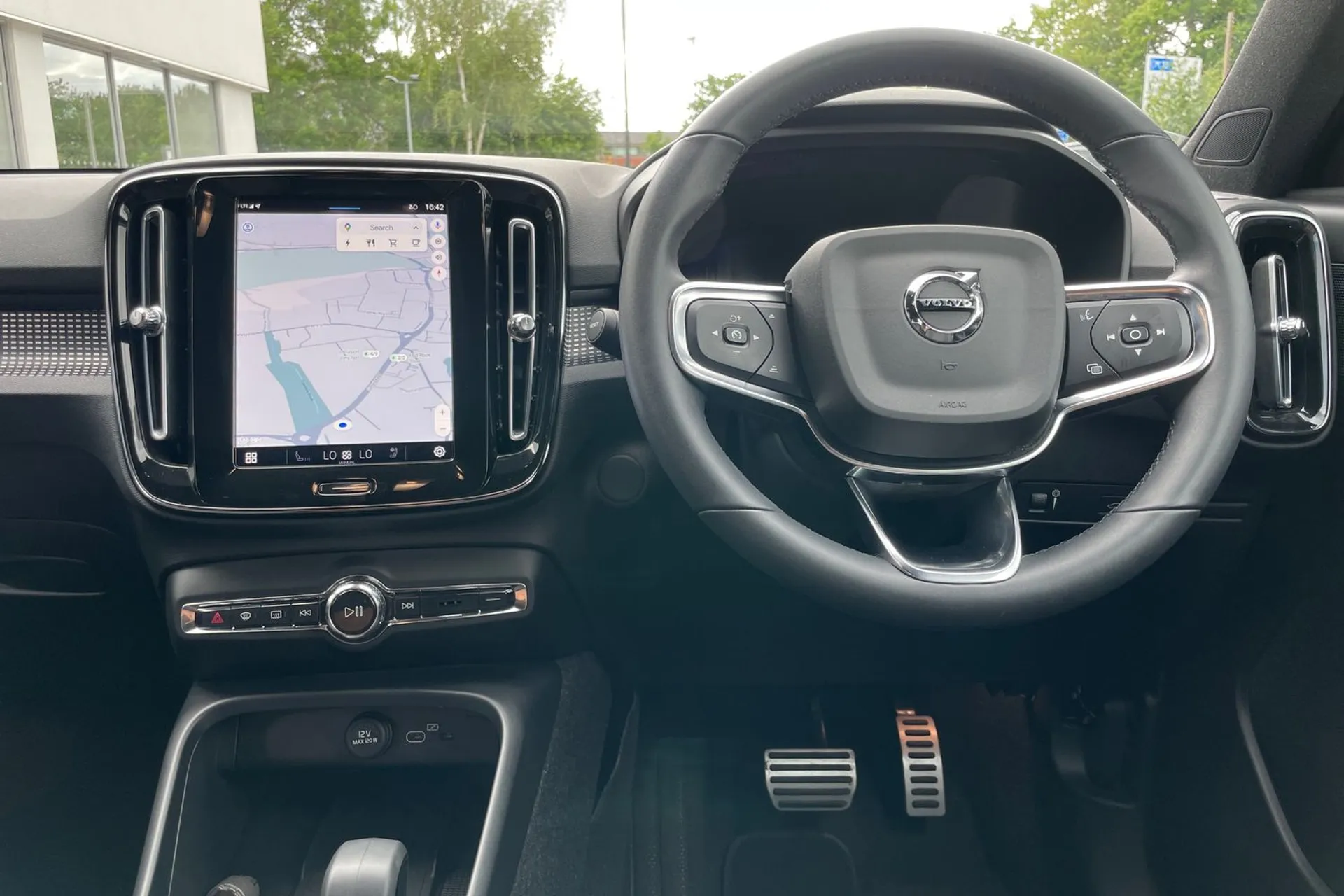 Volvo XC40 thumbnail image number 33