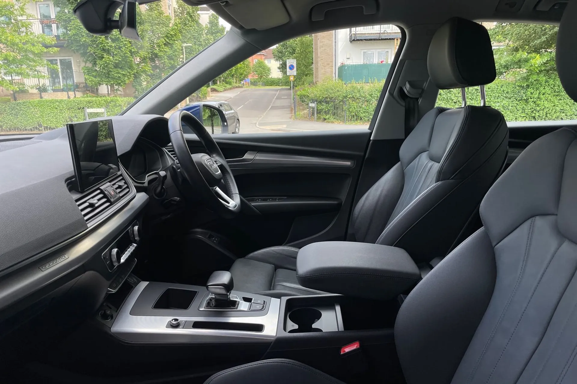 Audi Q5 thumbnail image number 27