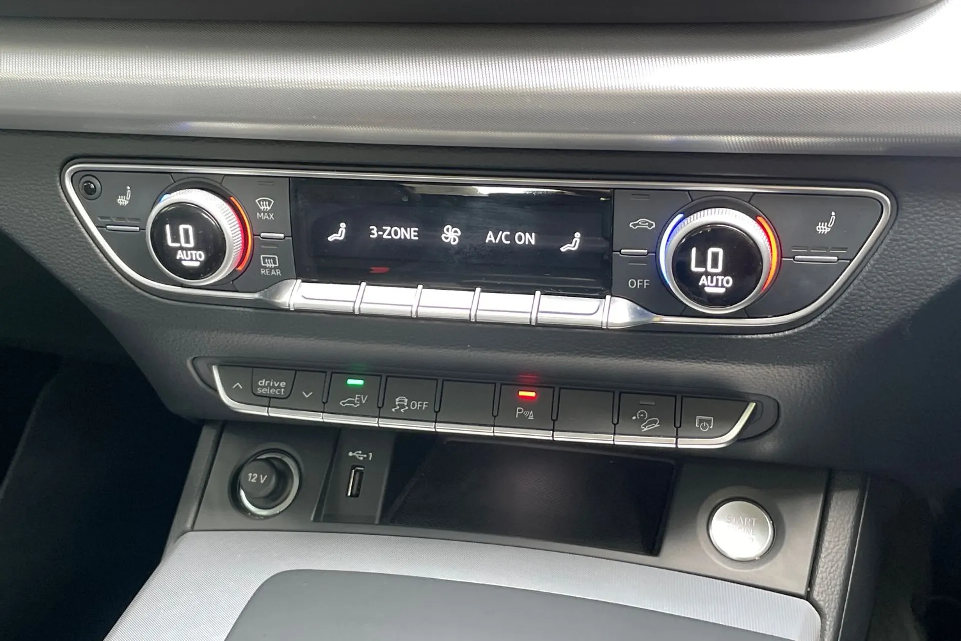 Audi Q5 thumbnail image number 38