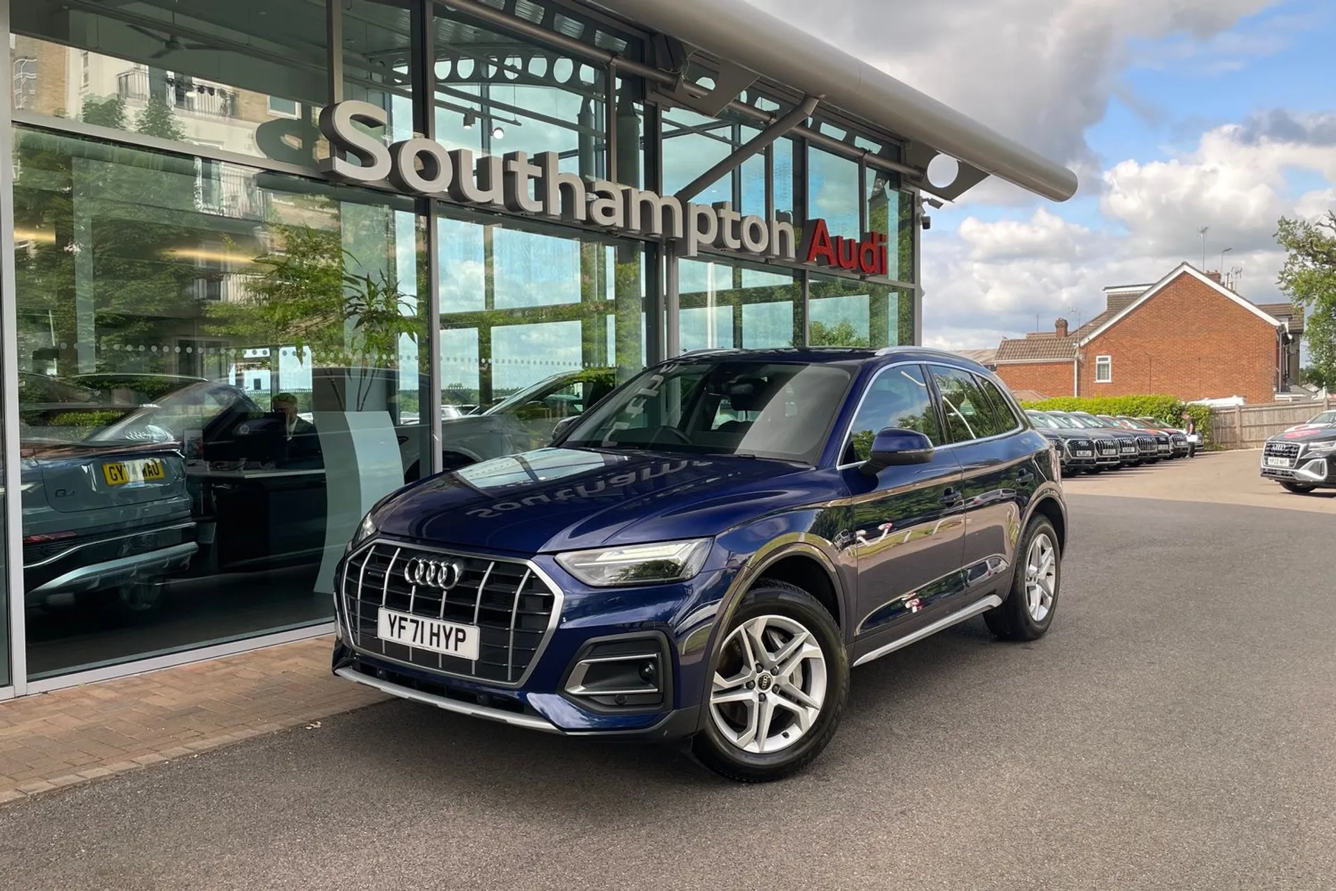 Audi Q5 thumbnail image number 9