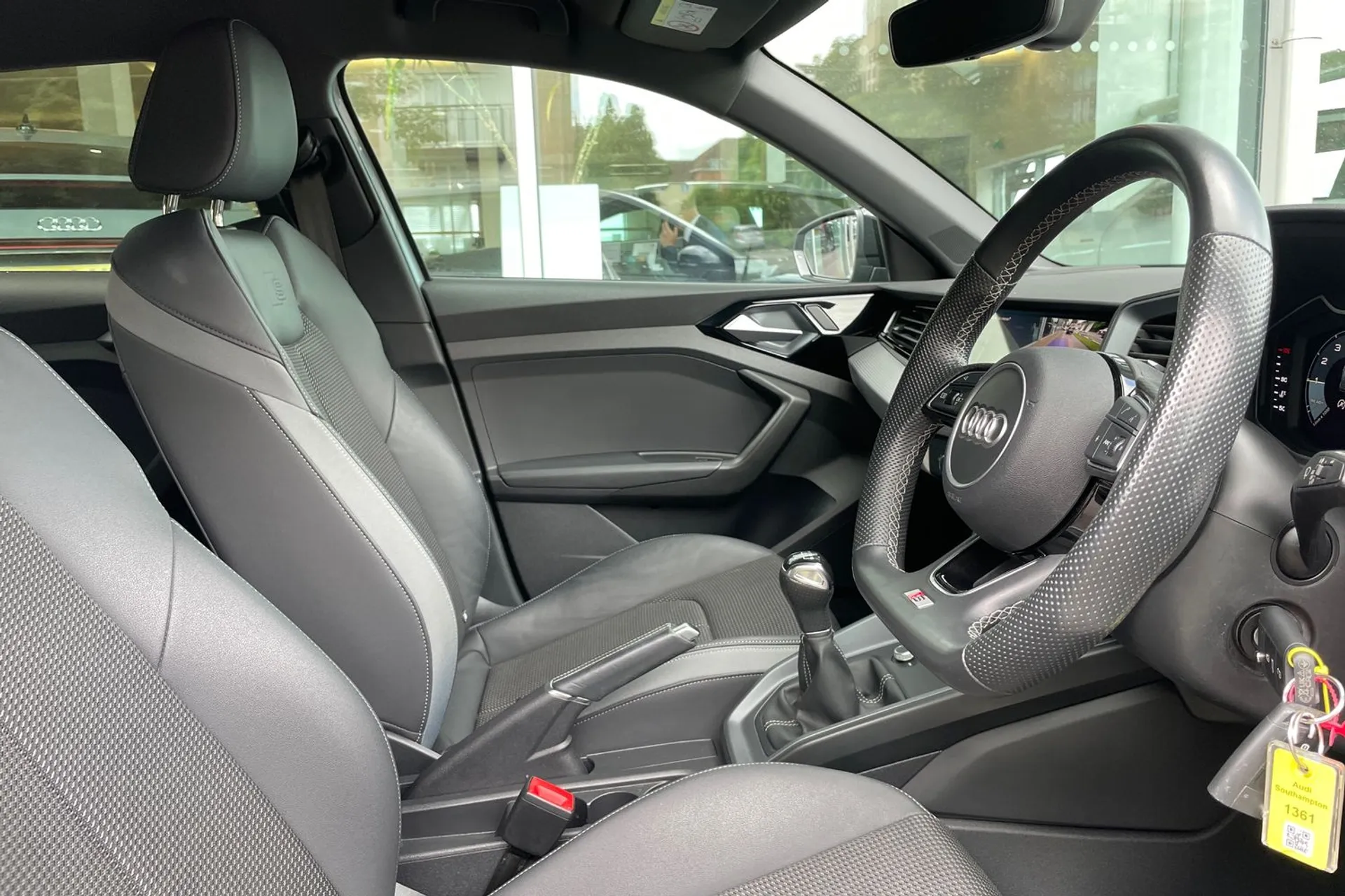 Audi A1 thumbnail image number 24