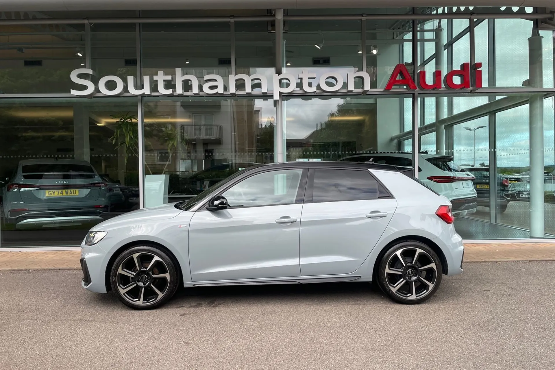 Audi A1 thumbnail image number 8