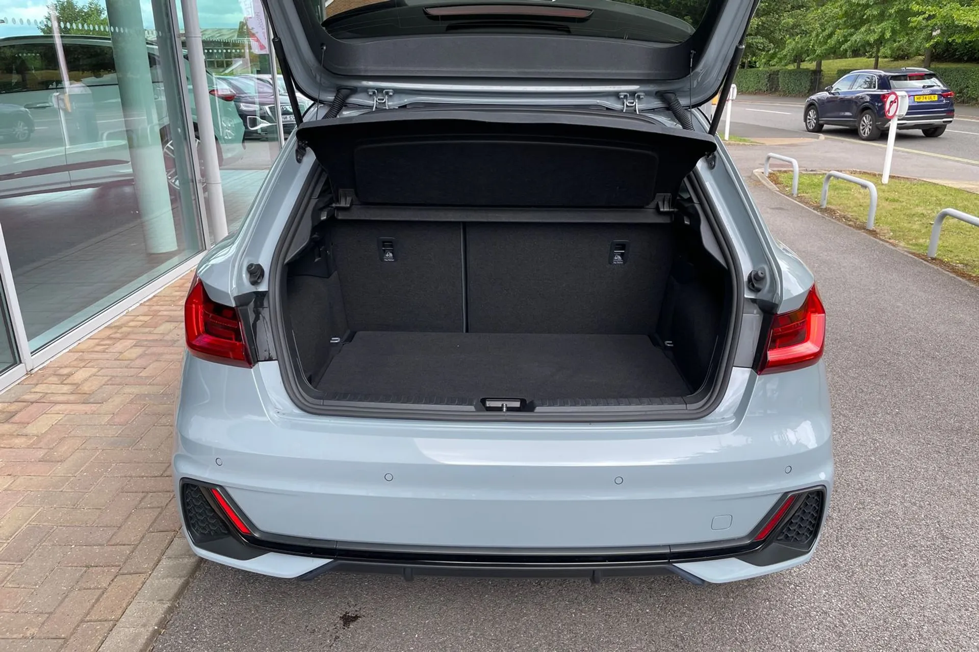 Audi A1 thumbnail image number 18