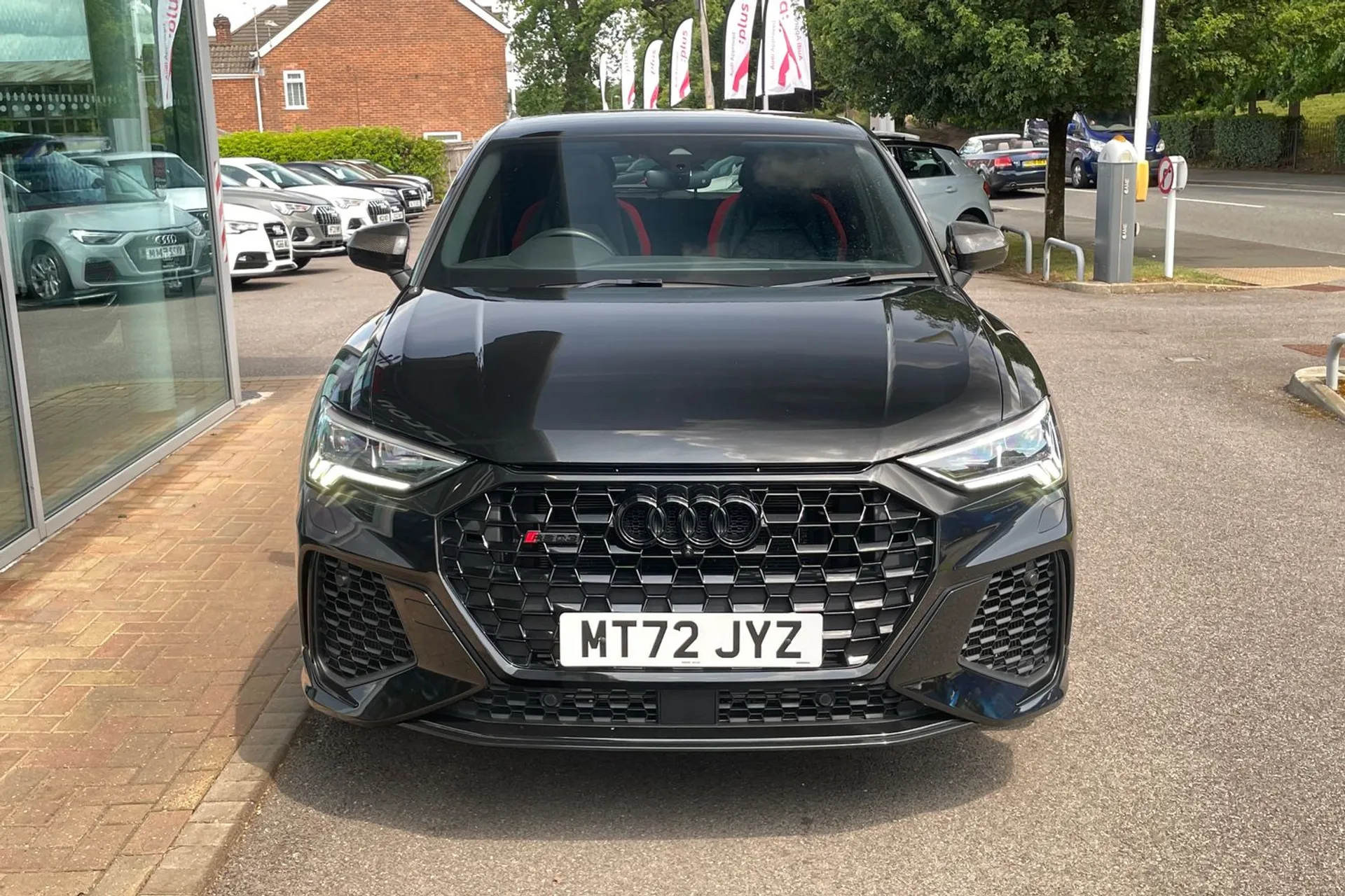 Audi RS Q3 thumbnail image number 12
