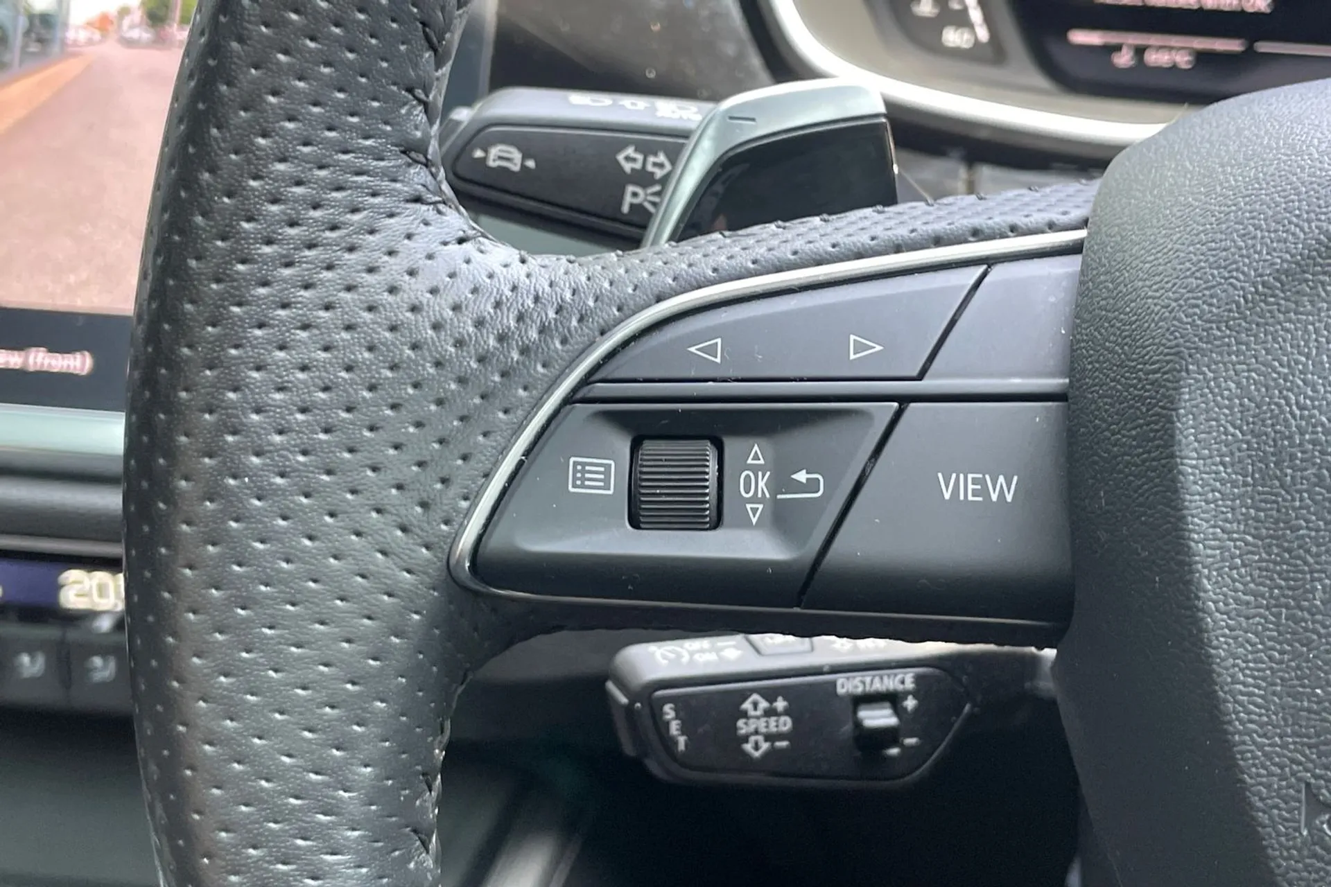 Audi RS Q3 thumbnail image number 56