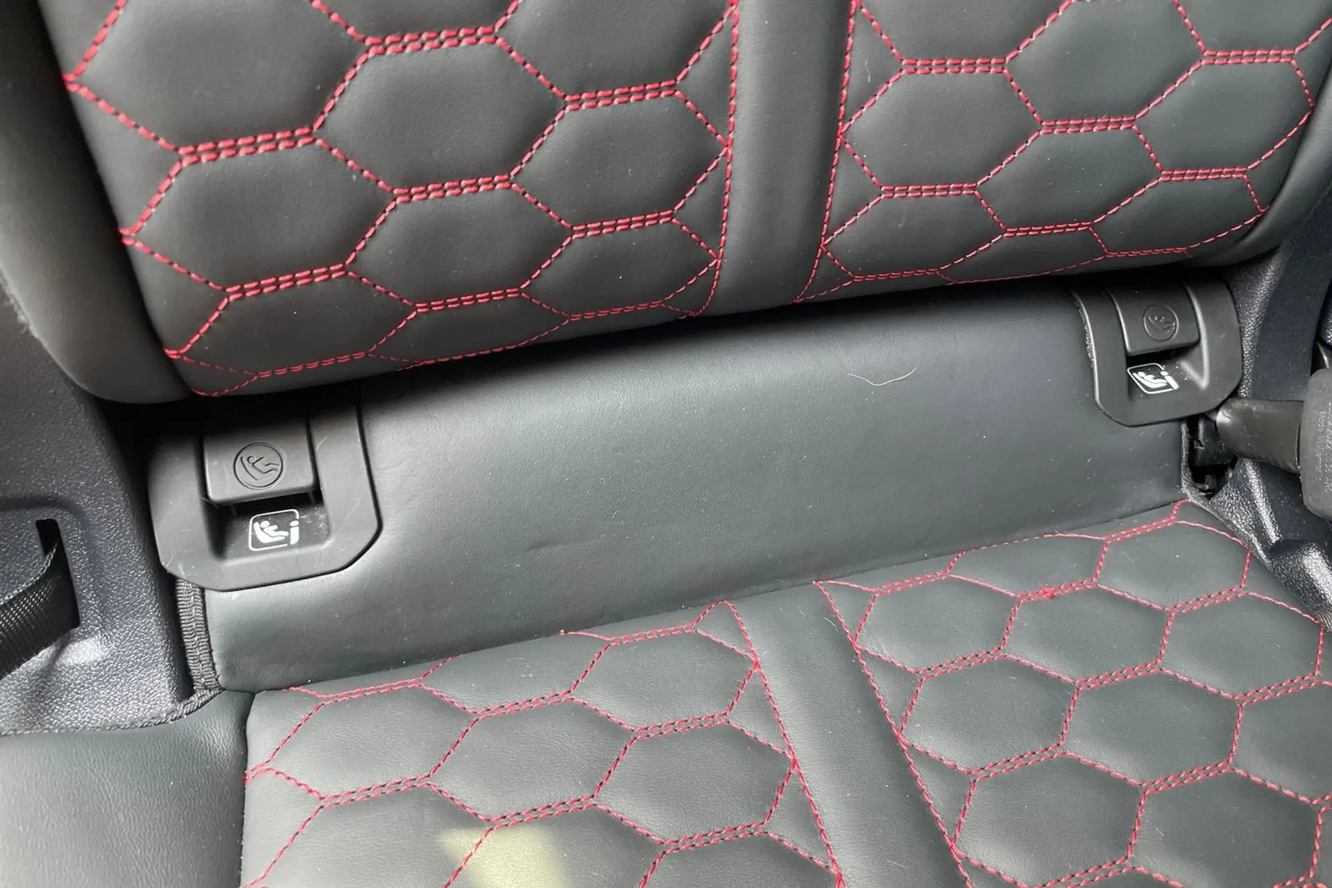 Audi RS Q3 thumbnail image number 24