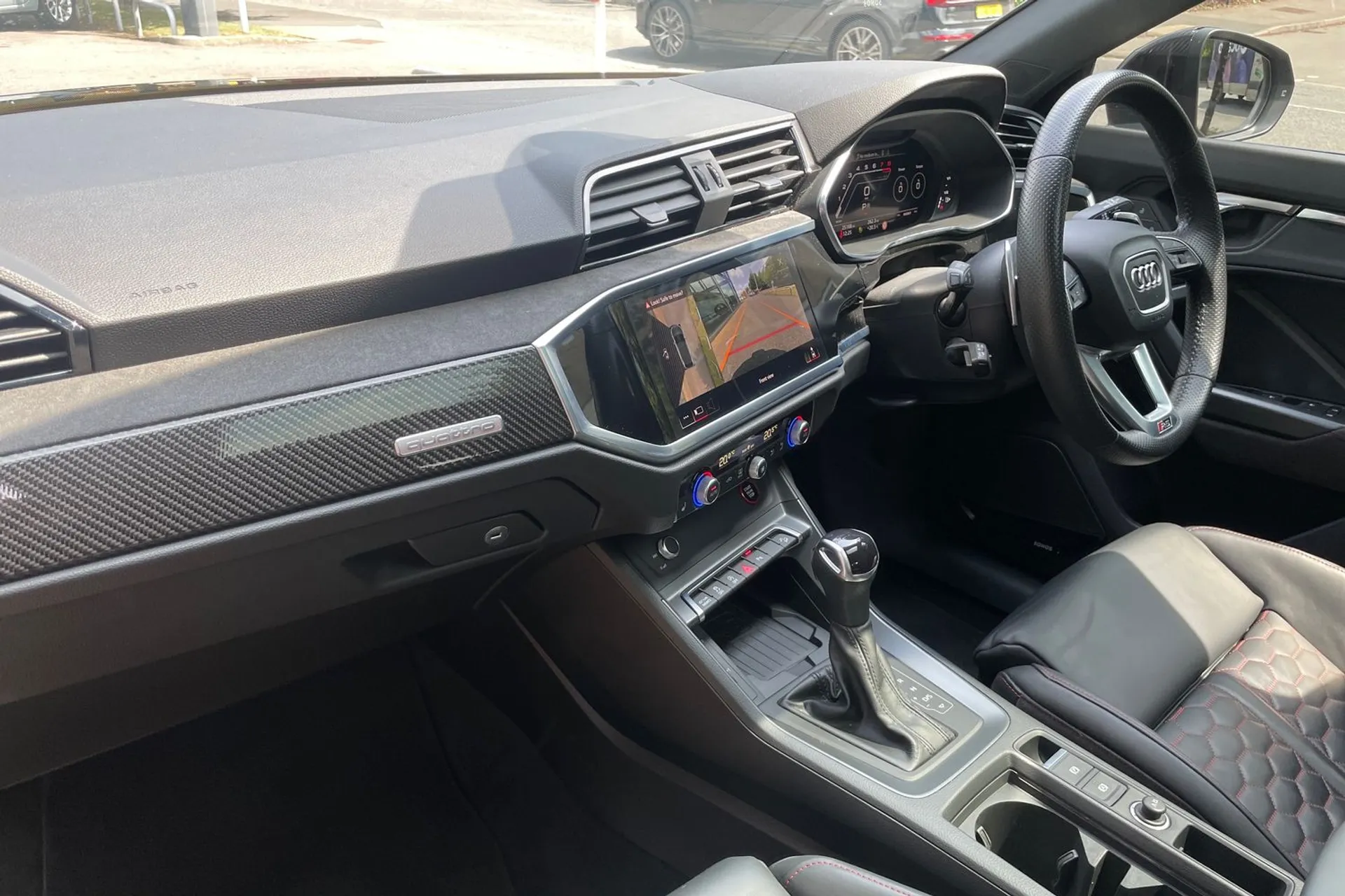 Audi RS Q3 thumbnail image number 26