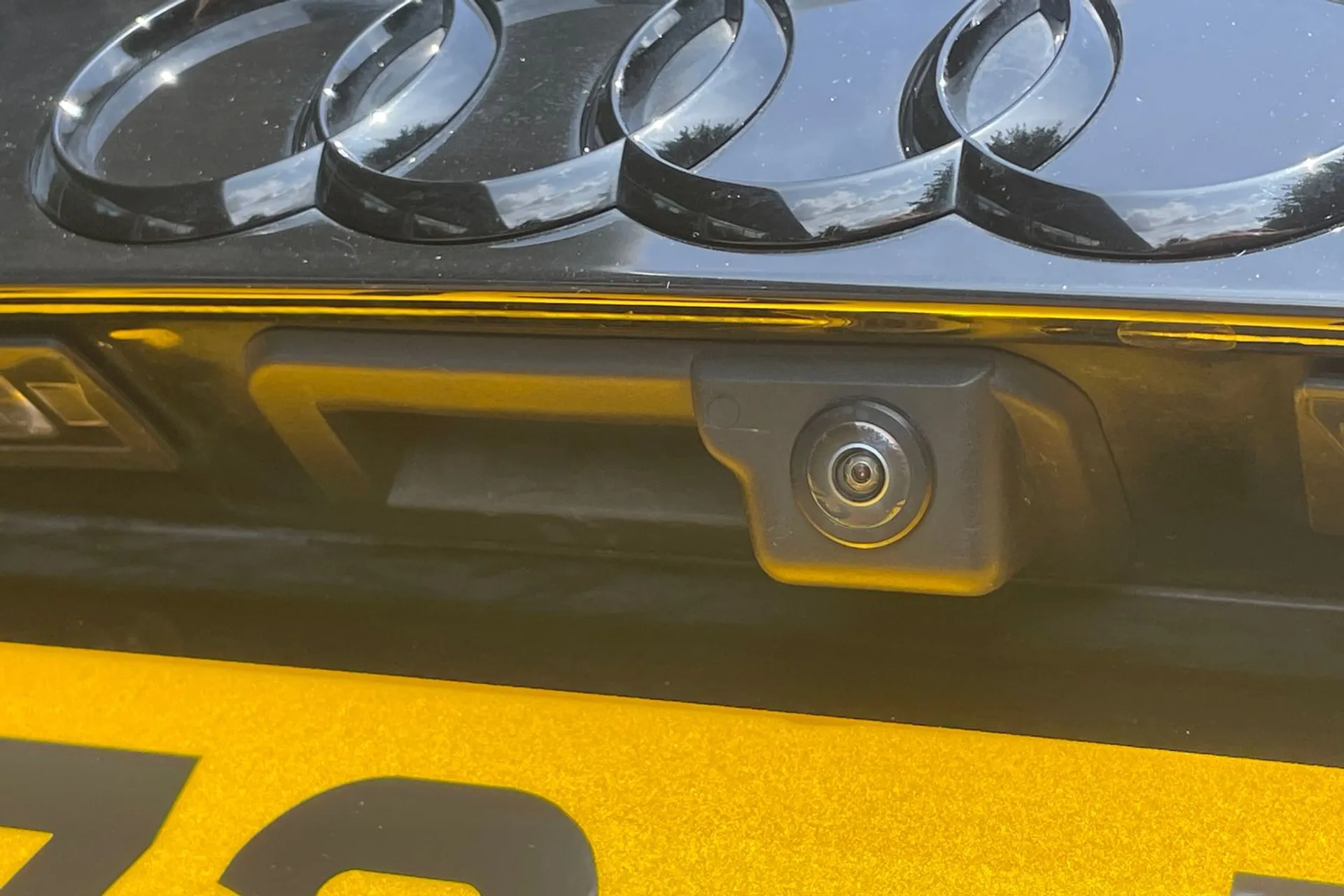 Audi RS Q3 thumbnail image number 21