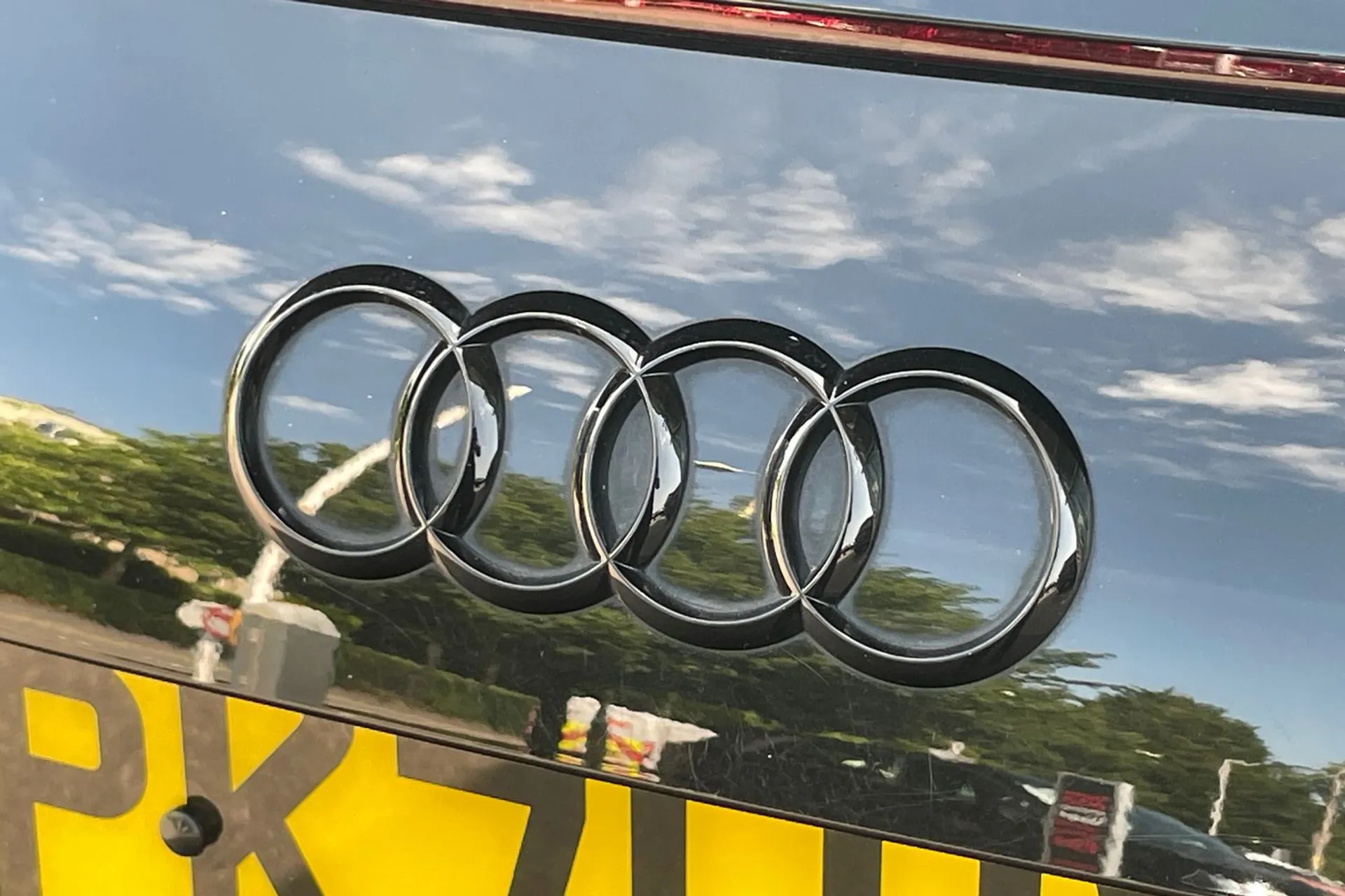 Audi TT thumbnail image number 49
