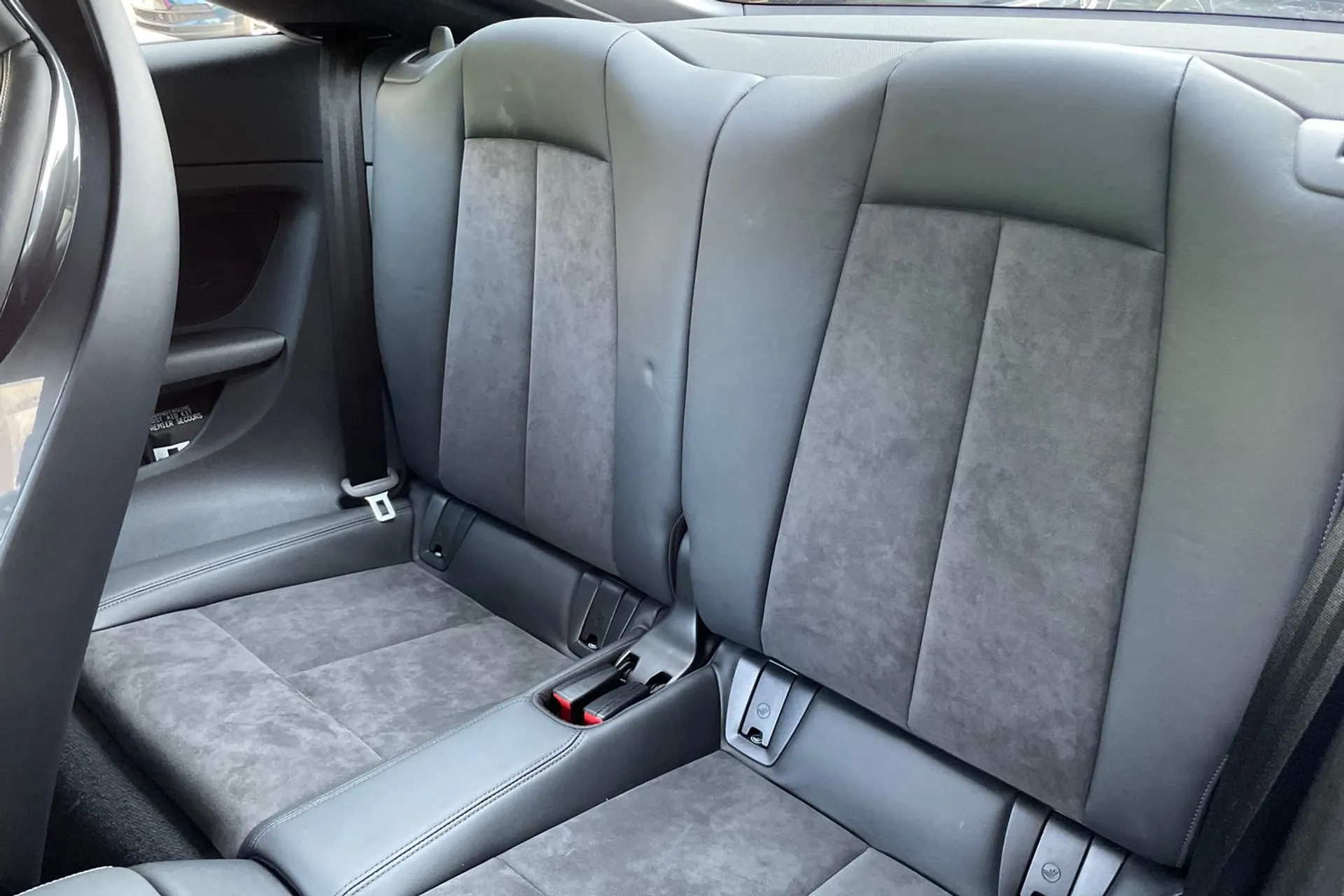Audi TT thumbnail image number 29