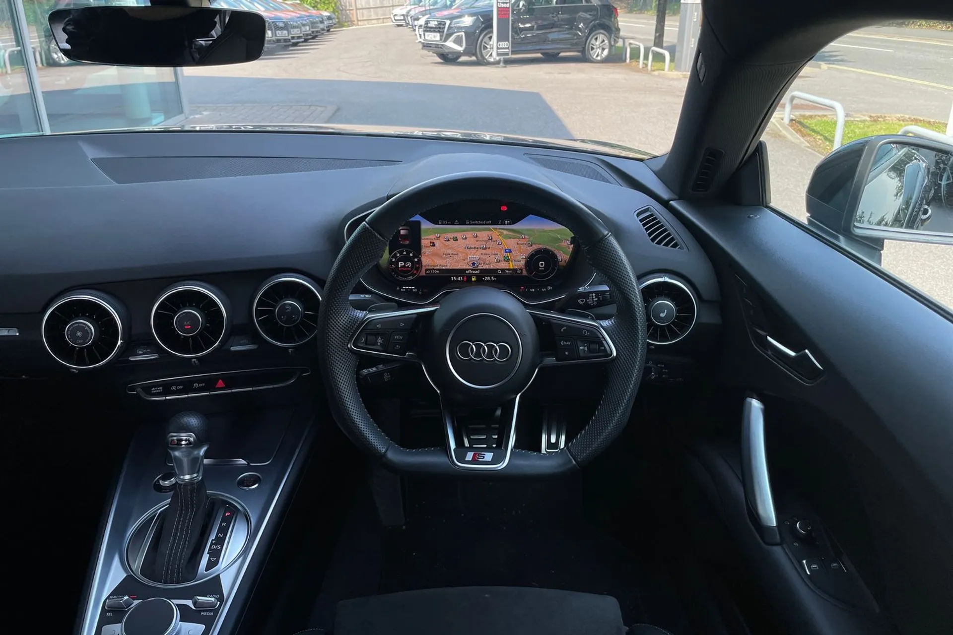 Audi TT thumbnail image number 33