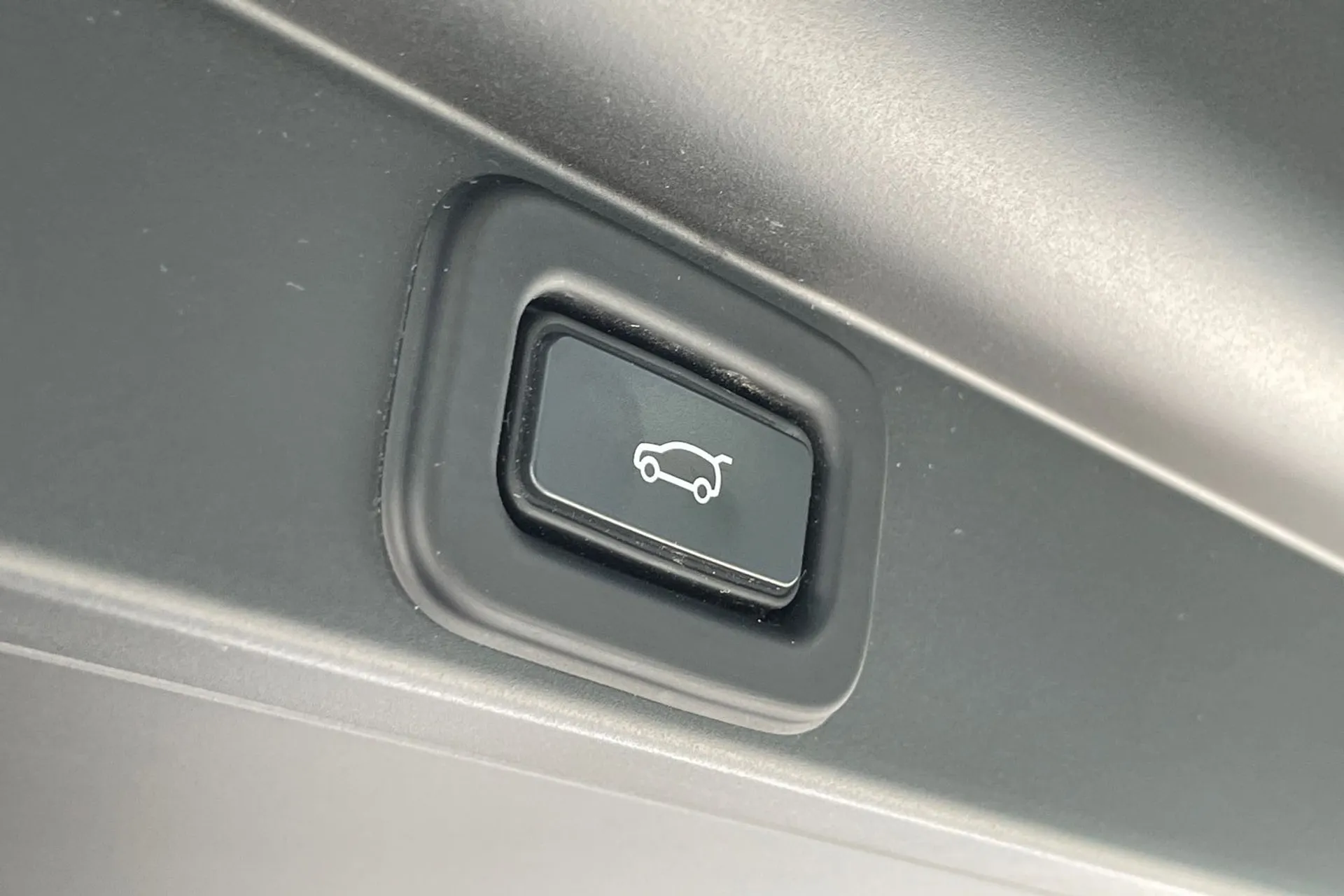 LAND ROVER RANGE ROVER thumbnail image number 47